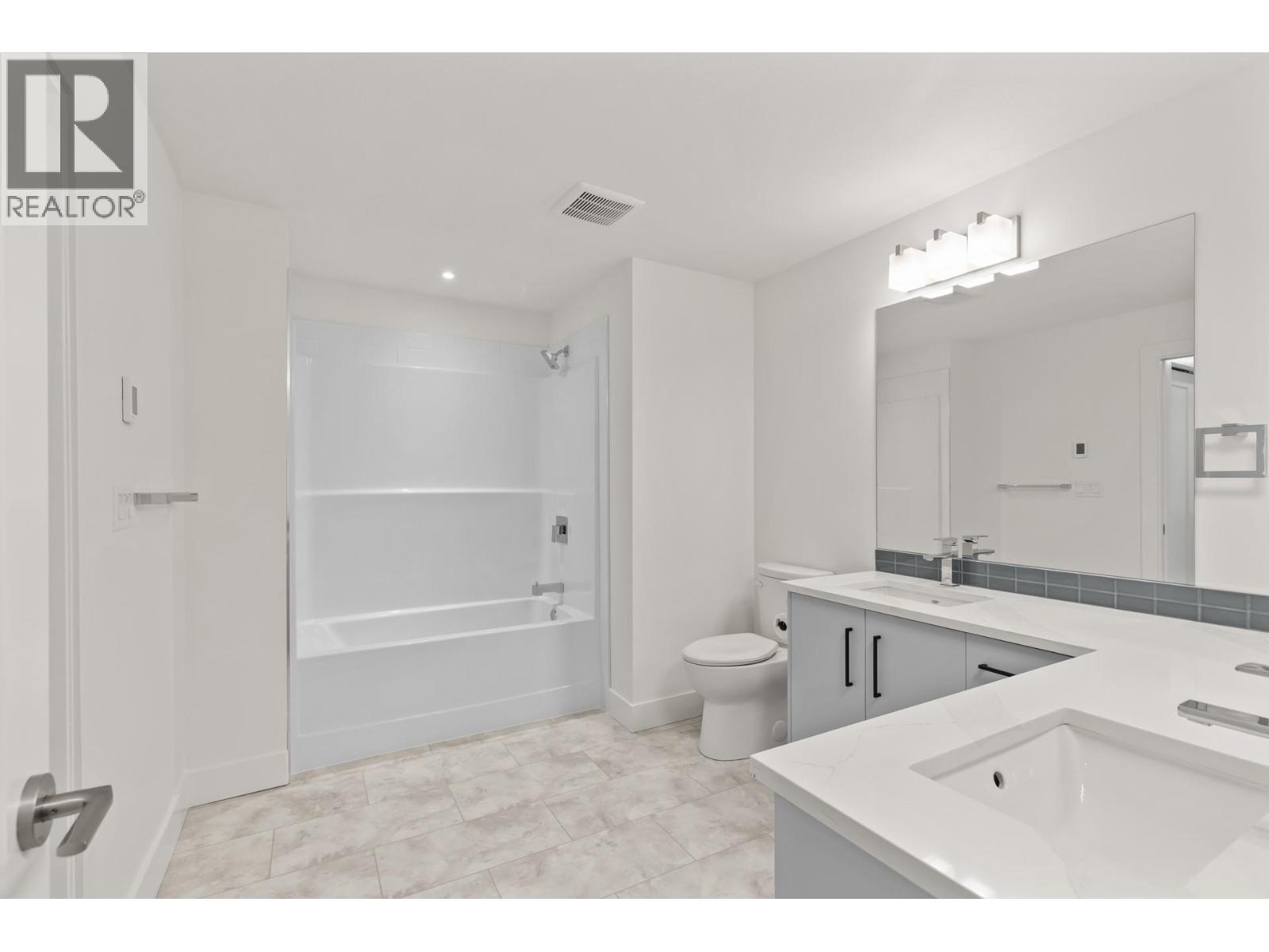 3434 Mckinley Beach Drive Unit# 209, Kelowna, British Columbia  V1V 0H3 - Photo 17 - 10399452