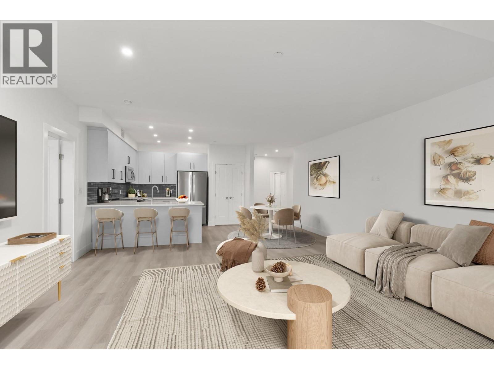 3434 Mckinley Beach Drive Unit# 209, Kelowna, British Columbia  V1V 0H3 - Photo 4 - 10399452