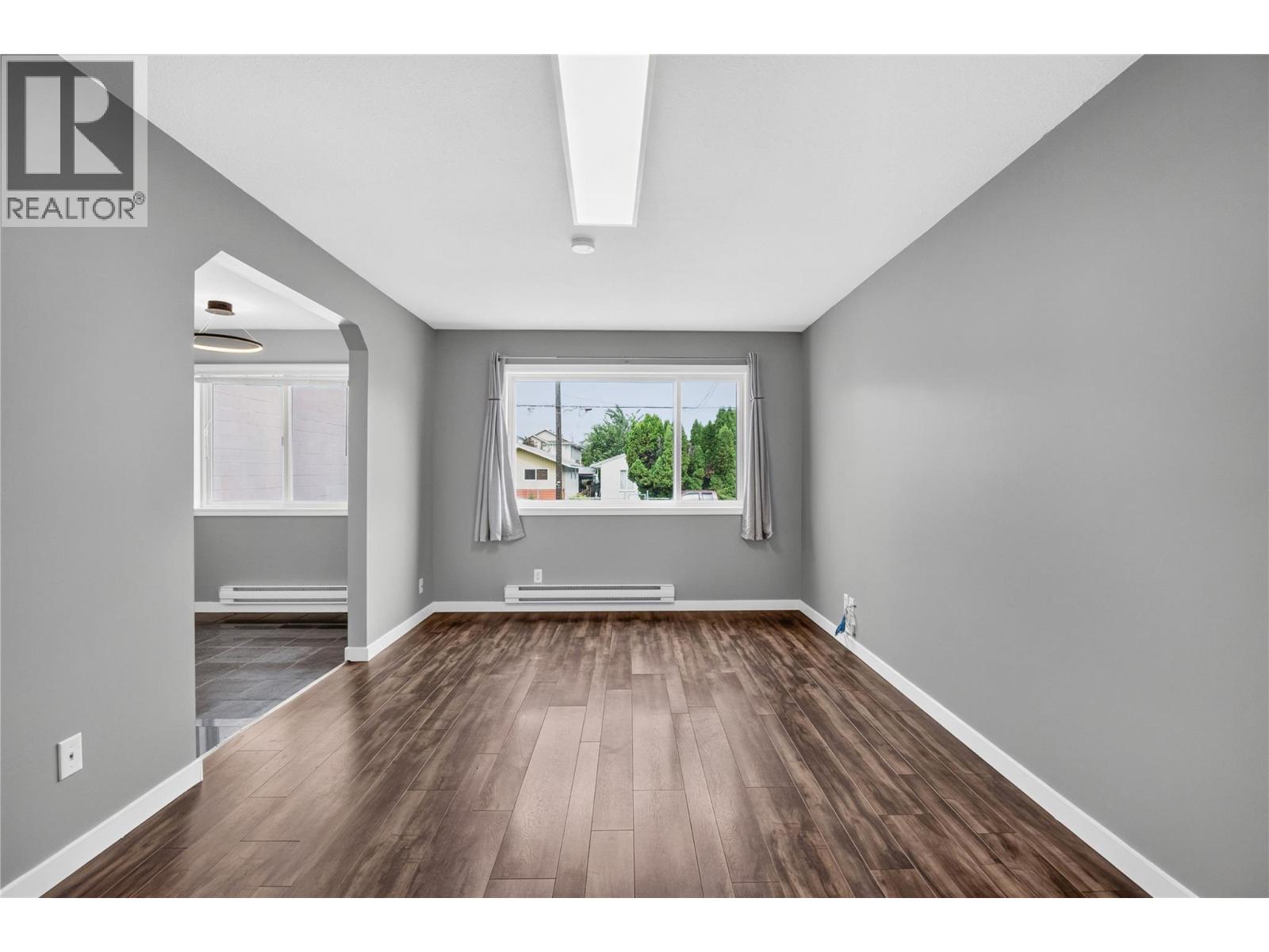 460 Rene Avenue Unit# 101, Penticton, British Columbia  V2A 7M2 - Photo 8 - 10399324