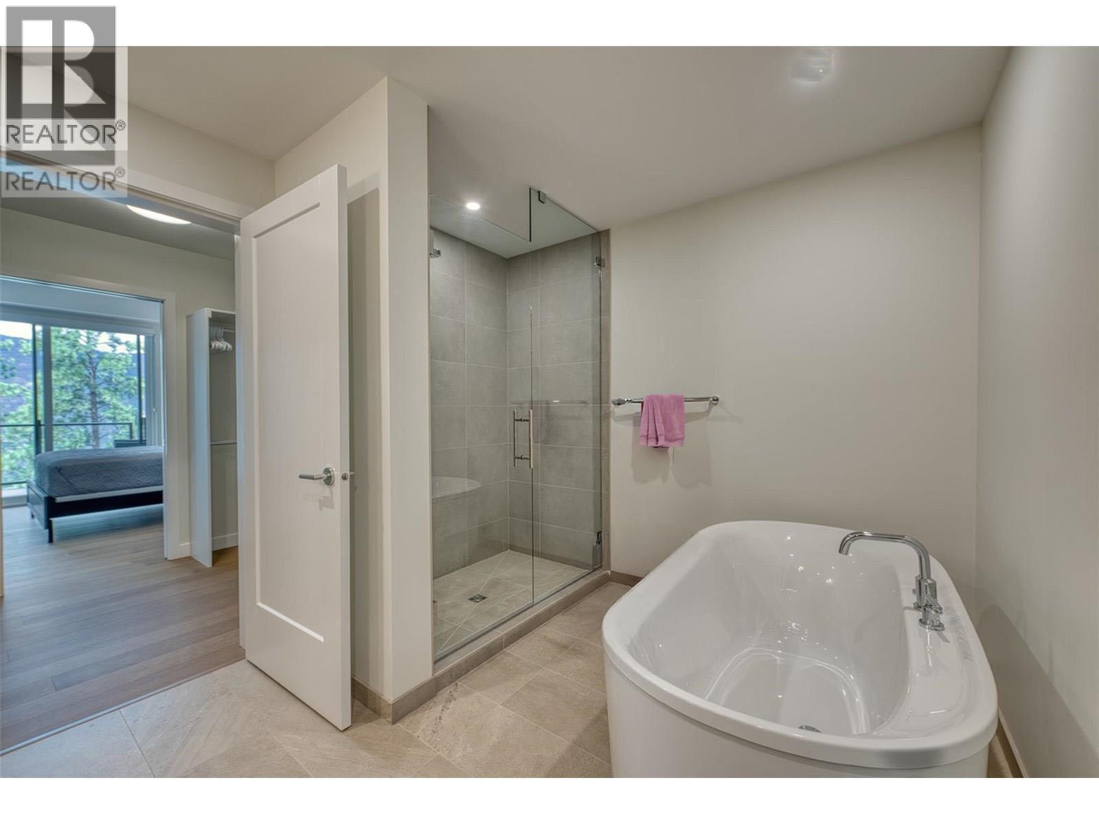 9652 Benchland Drive Unit# 306, Lake Country, British Columbia  V4V 0C4 - Photo 23 - 10399258