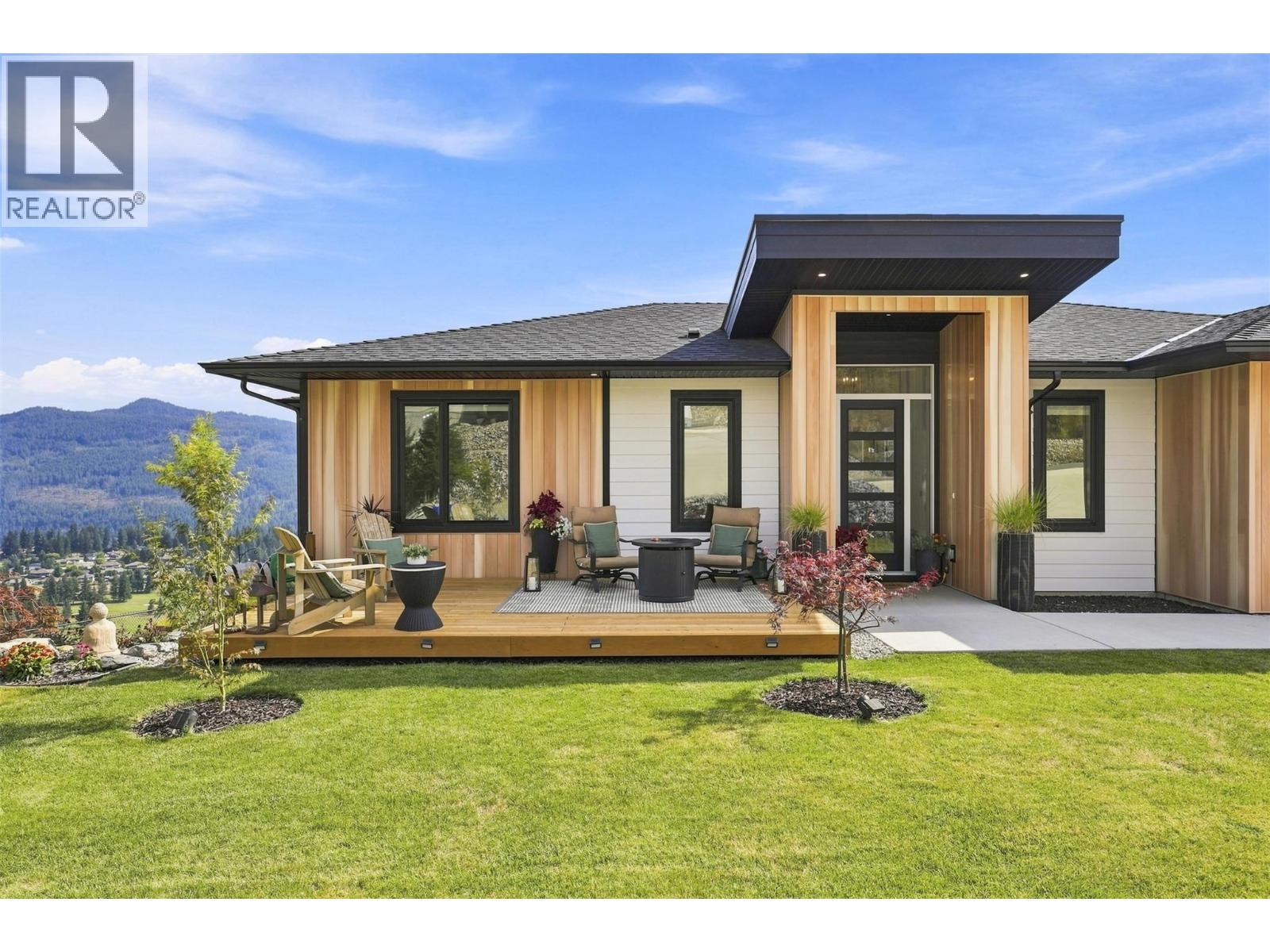2486 Highlands Drive, South Shuswap, British Columbia  V0E 1H2 - Photo 1 - 10399530