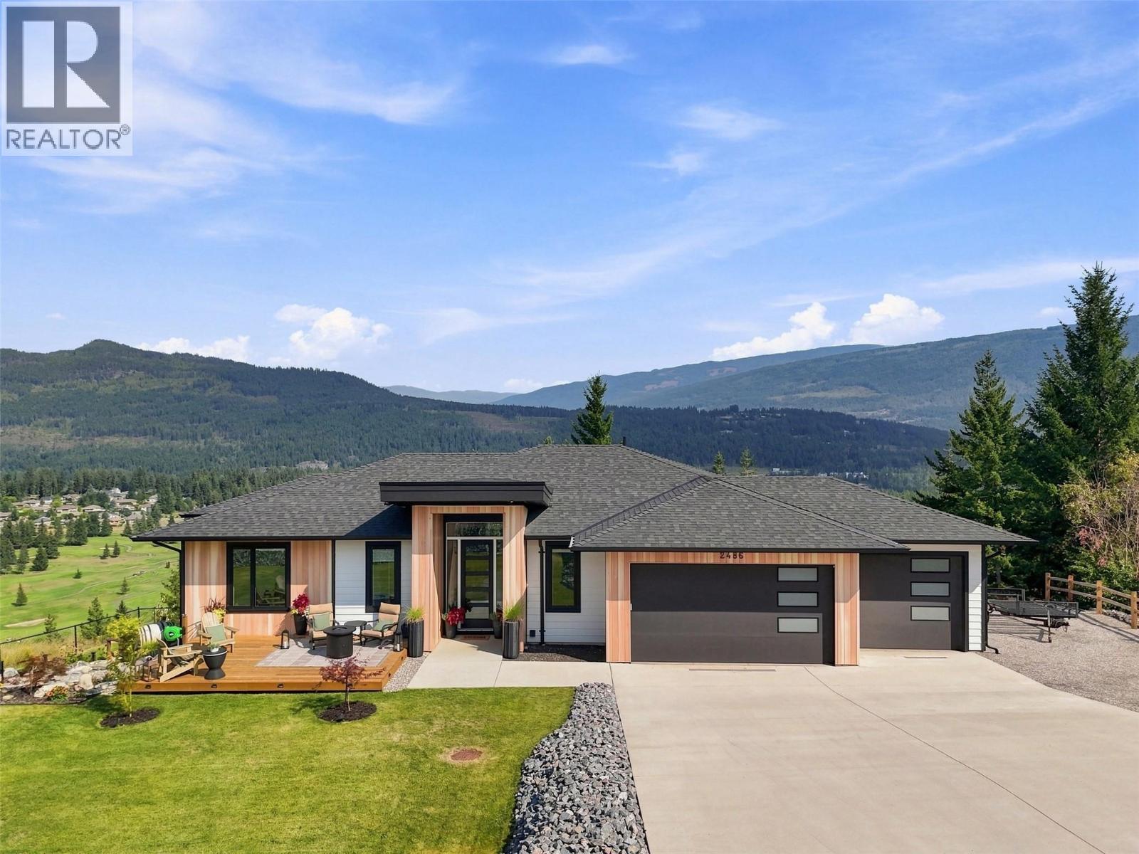 2486 Highlands Drive, South Shuswap, British Columbia  V0E 1H2 - Photo 2 - 10399530