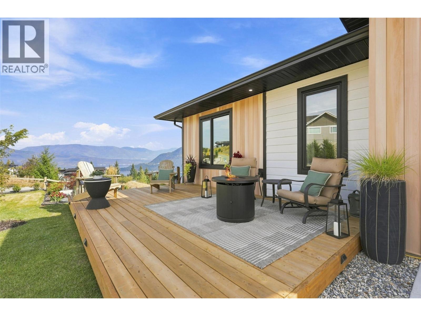 2486 Highlands Drive, South Shuswap, British Columbia  V0E 1H2 - Photo 7 - 10399530