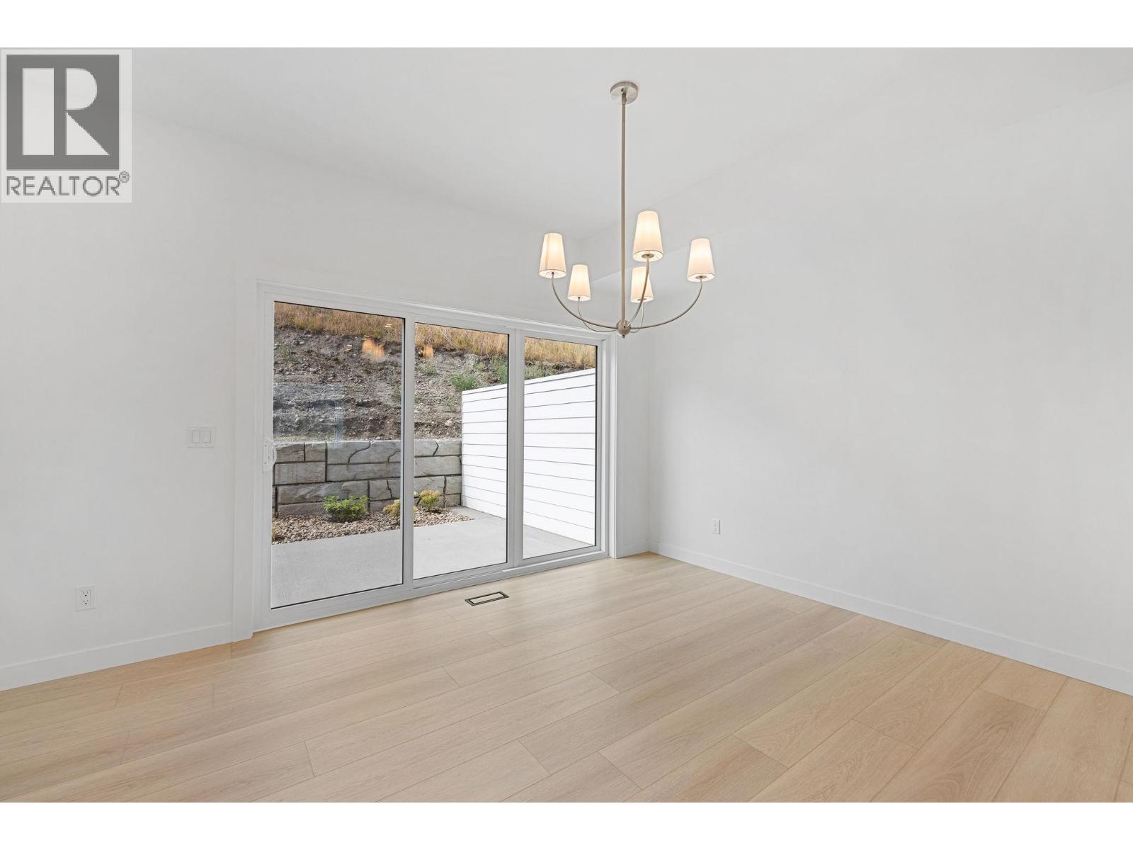 434 Arrowleaf Rise, Coldstream, British Columbia  V1B 2M4 - Photo 11 - 10399516