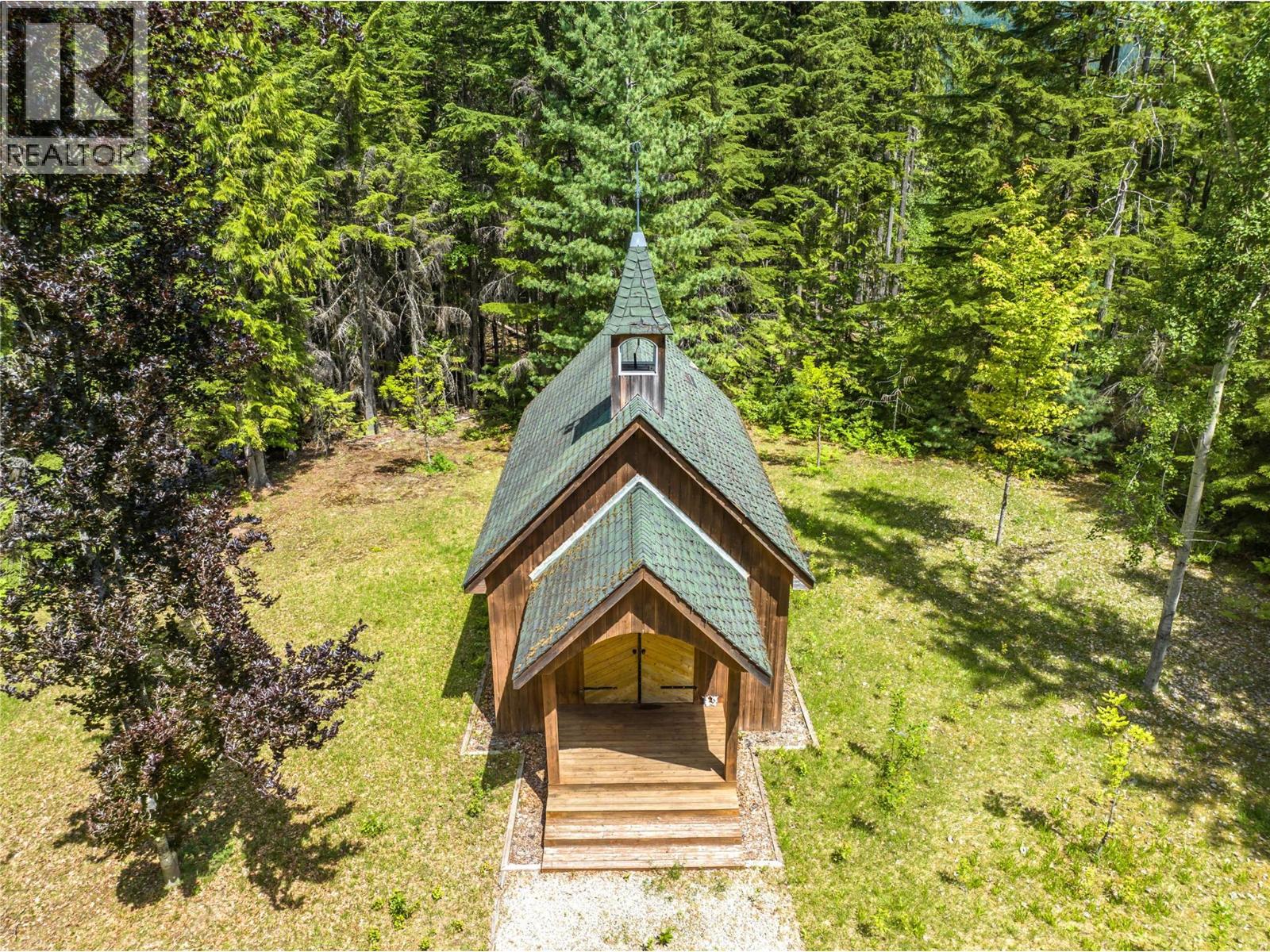 4200 Highway 23 South Highway S, Revelstoke, British Columbia  V0E 2S0 - Photo 19 - 10399057