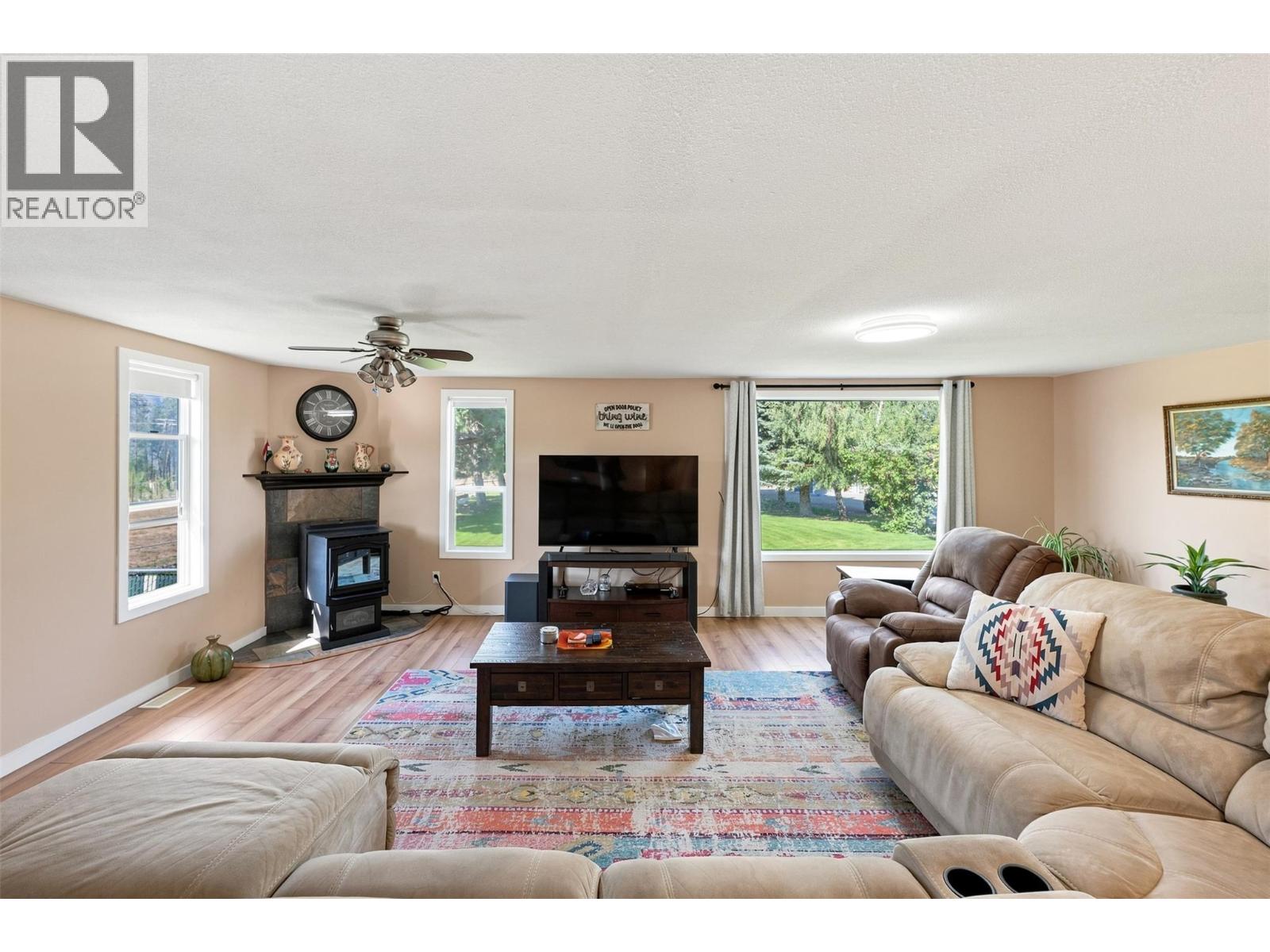 4129 Mclean Creek Road, Okanagan Falls, British Columbia  V0H 1R0 - Photo 28 - 10398807