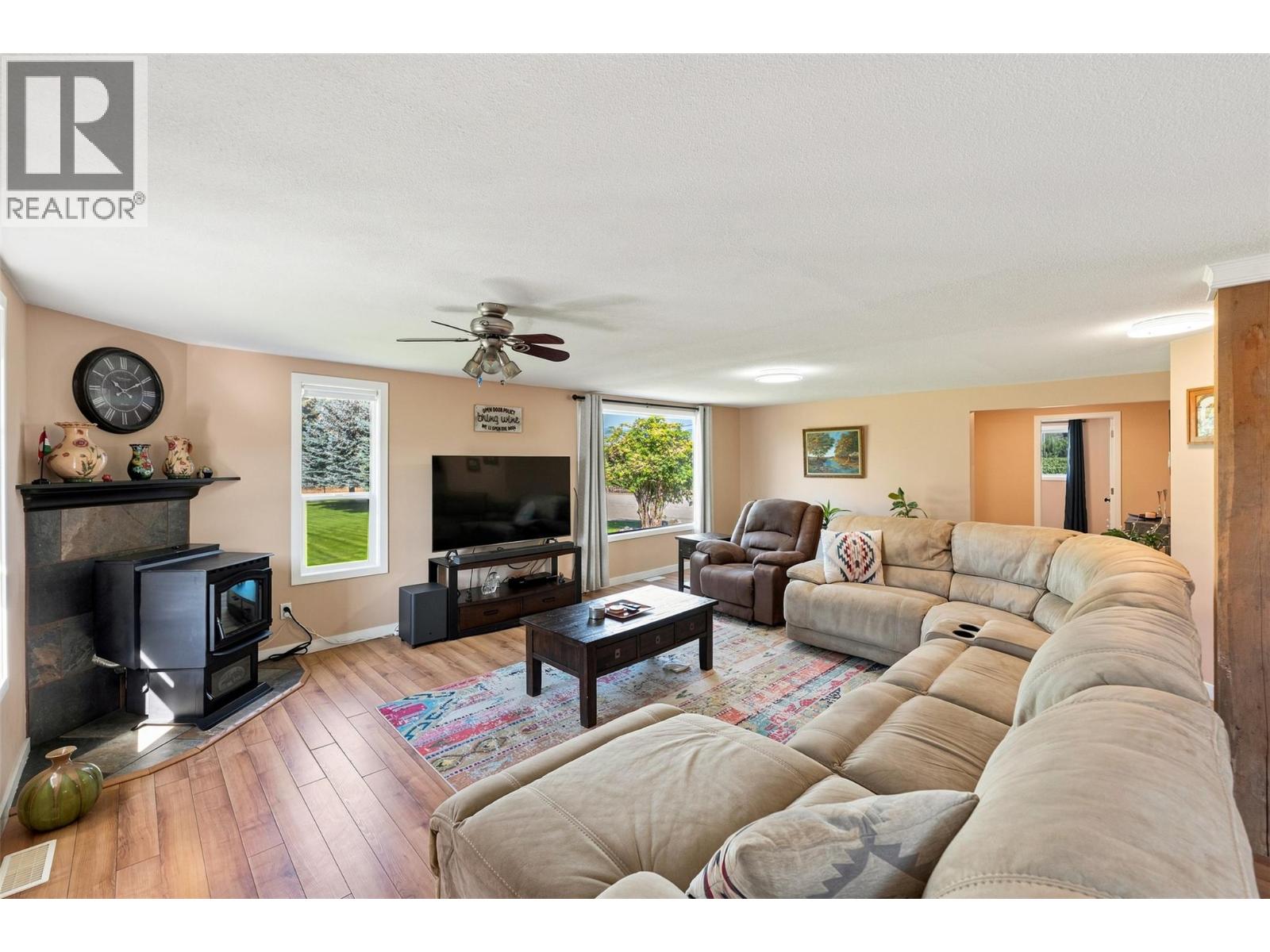 4129 Mclean Creek Road, Okanagan Falls, British Columbia  V0H 1R0 - Photo 29 - 10398807