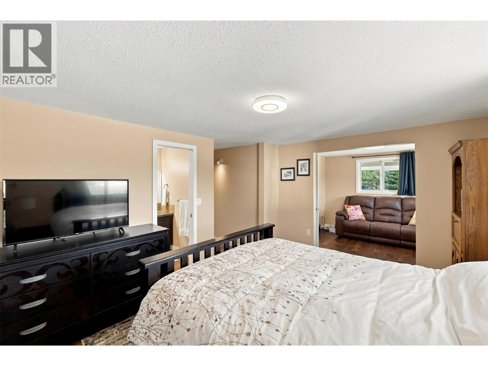 4129 Mclean Creek Road, Okanagan Falls, British Columbia  V0H 1R0 - Photo 37 - 10398807