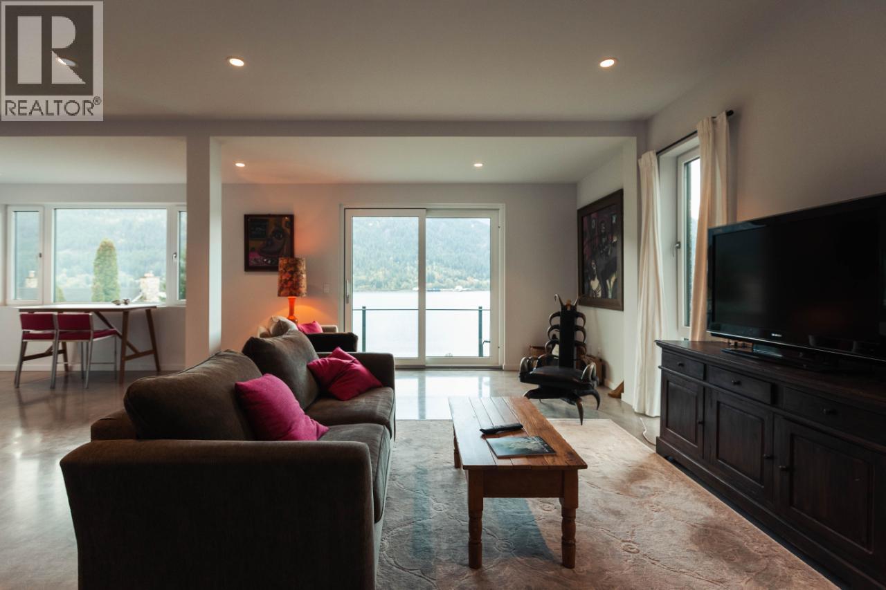 988 3a Highway, Nelson, British Columbia  V1L 6J5 - Photo 25 - 10399616