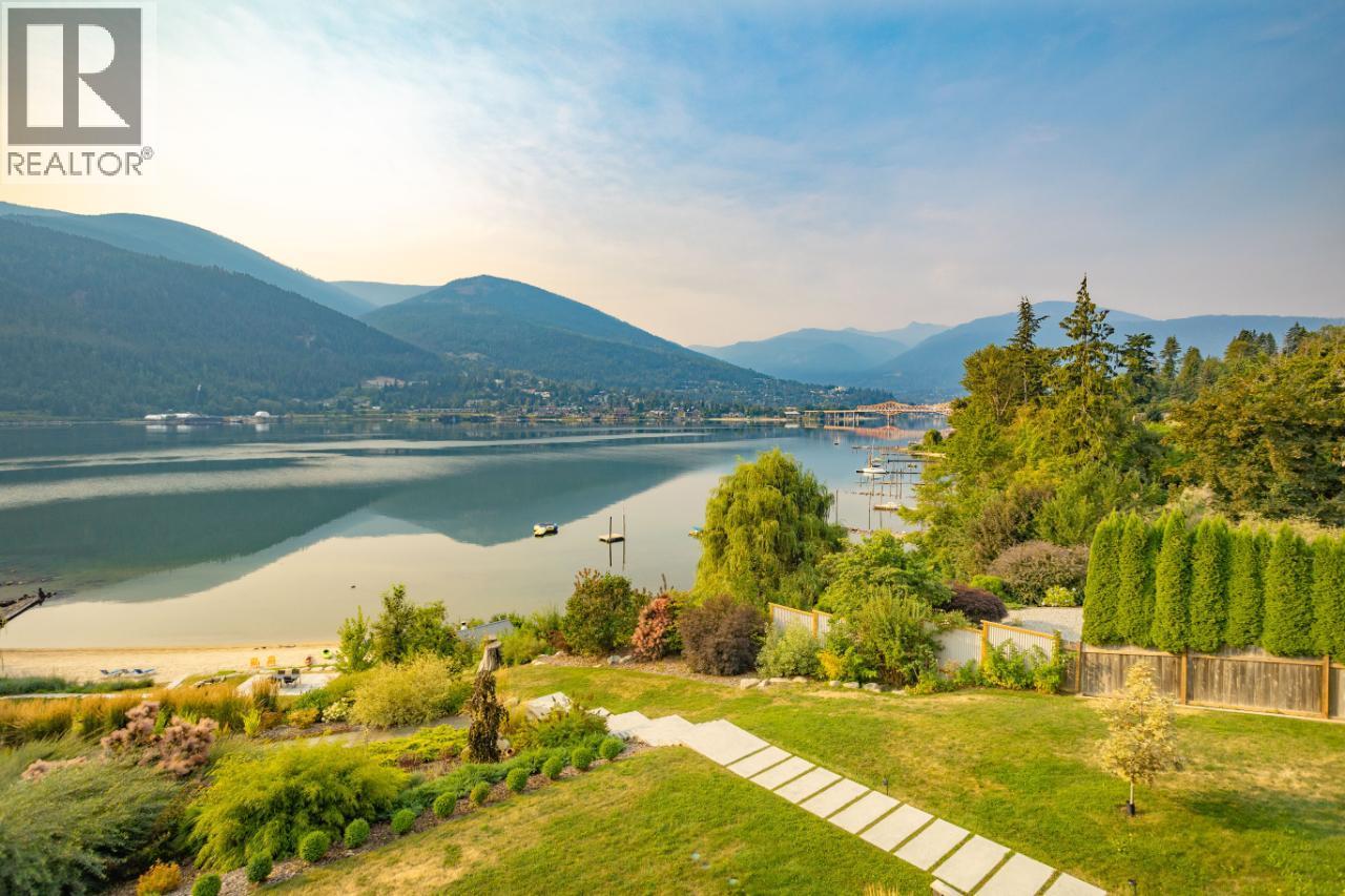 988 3a Highway, Nelson, British Columbia  V1L 6J5 - Photo 51 - 10399616
