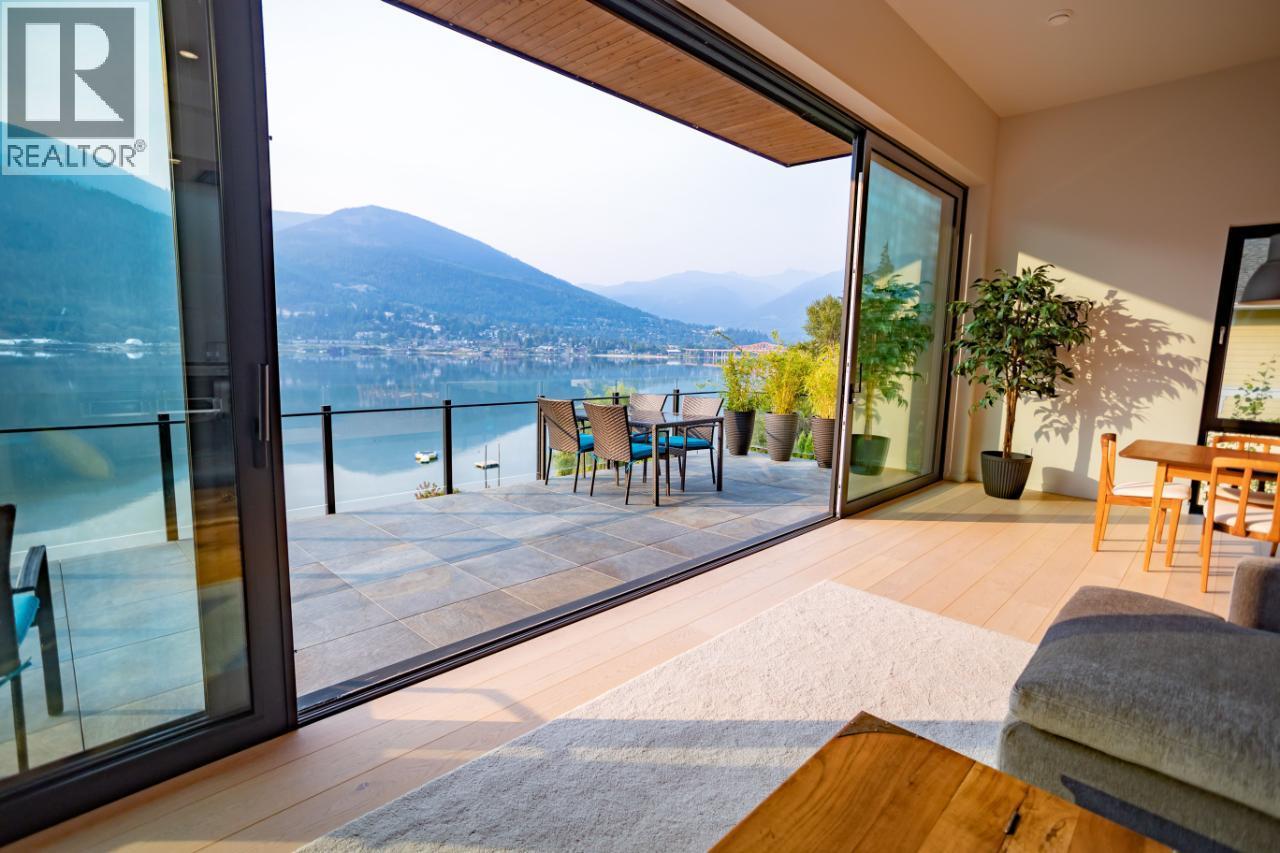 988 3a Highway, Nelson, British Columbia  V1L 6J5 - Photo 60 - 10399616