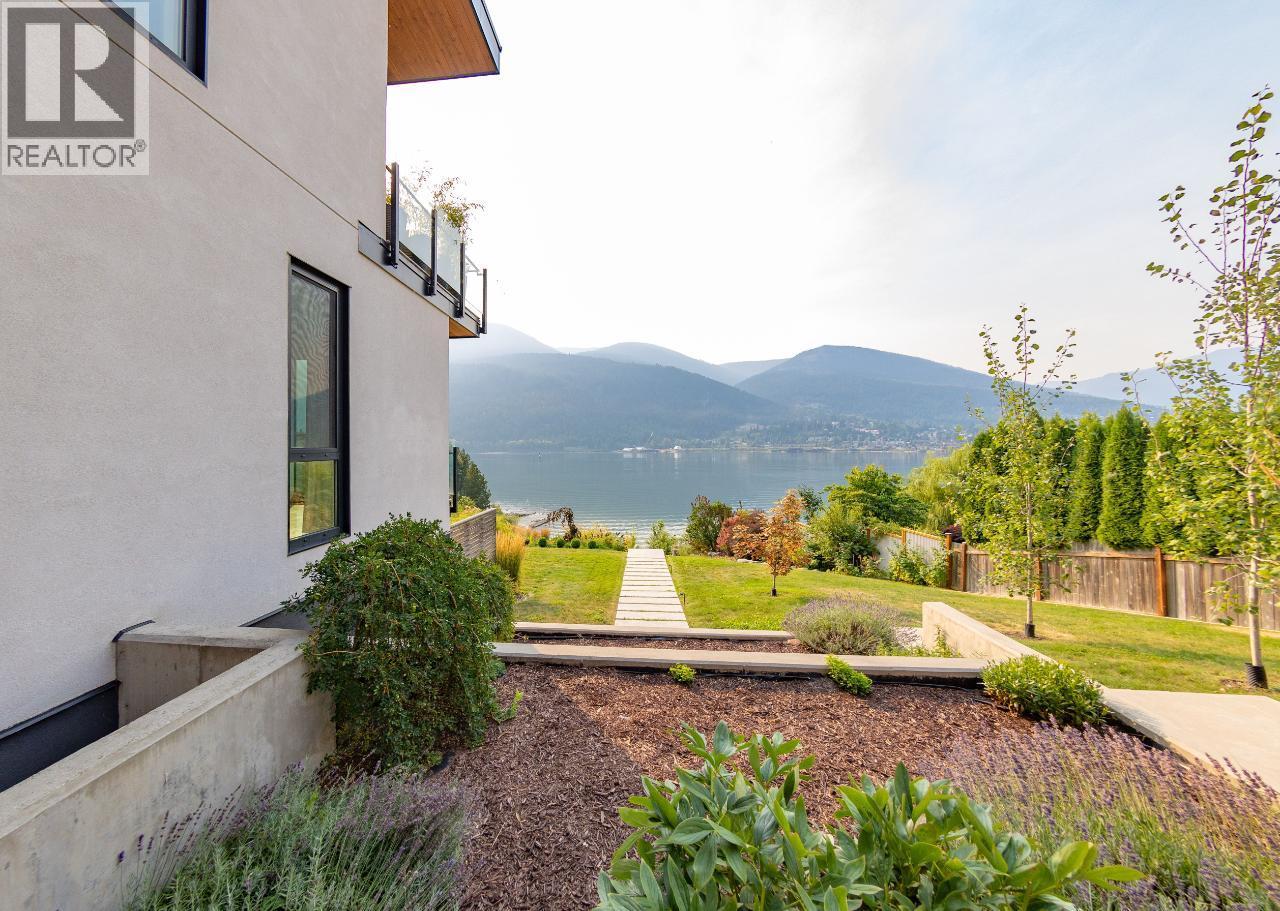 988 3a Highway, Nelson, British Columbia  V1L 6J5 - Photo 63 - 10399616