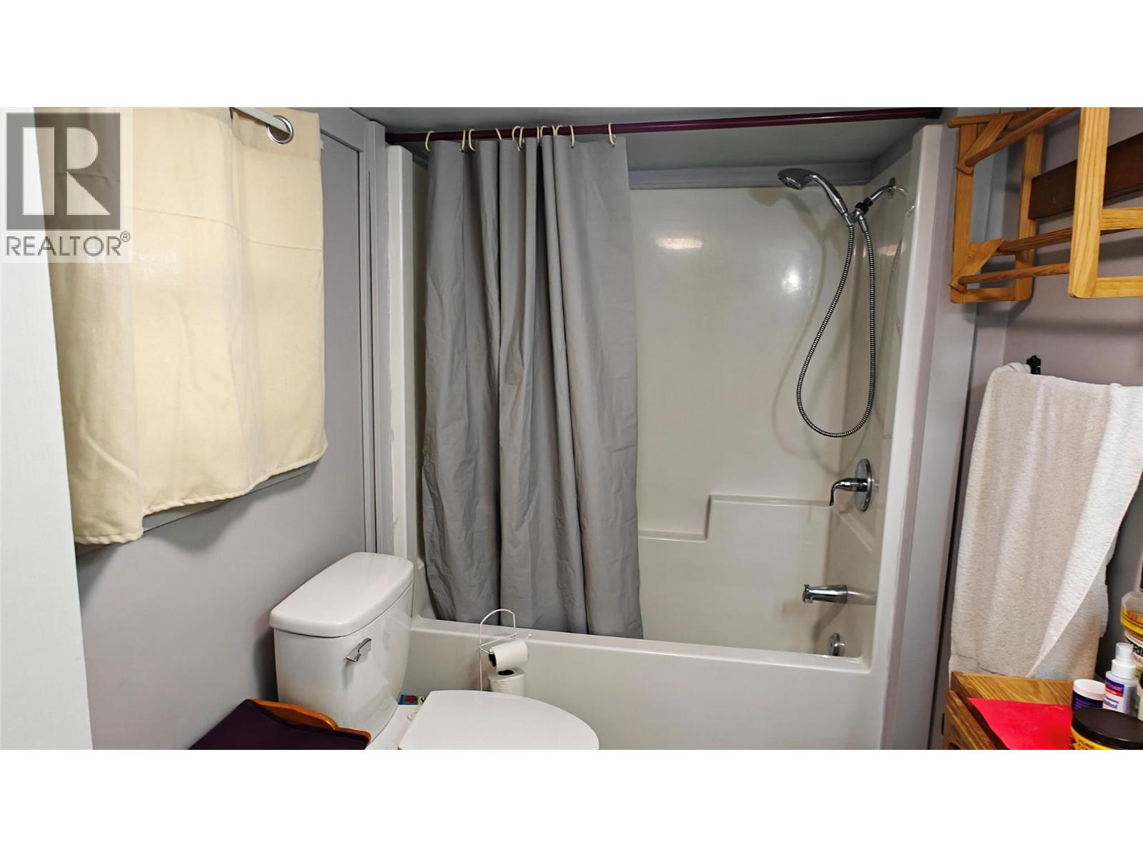 1939 Beaver Street E, Fruitvale, British Columbia  V0G 1L0 - Photo 19 - 10399238