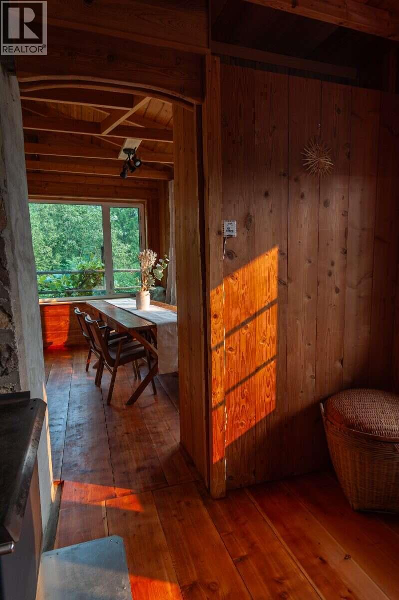 804 Applegrove Road, Fauquier, British Columbia  V0G 1J0 - Photo 24 - 10399628