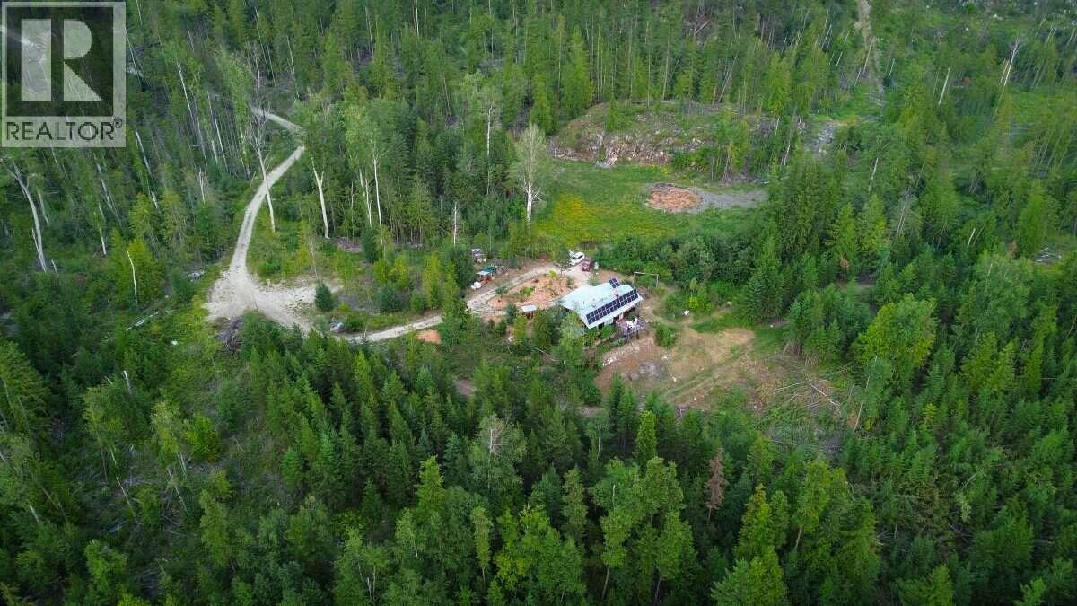 804 Applegrove Road, Fauquier, British Columbia  V0G 1J0 - Photo 57 - 10399628