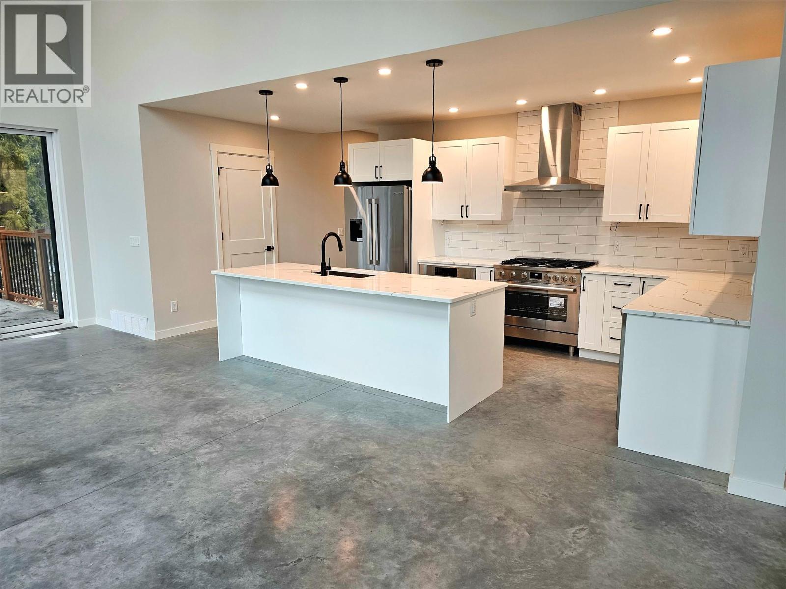 2801 Harlow Road, Nelson, British Columbia  V1L 6L3 - Photo 15 - 10399511