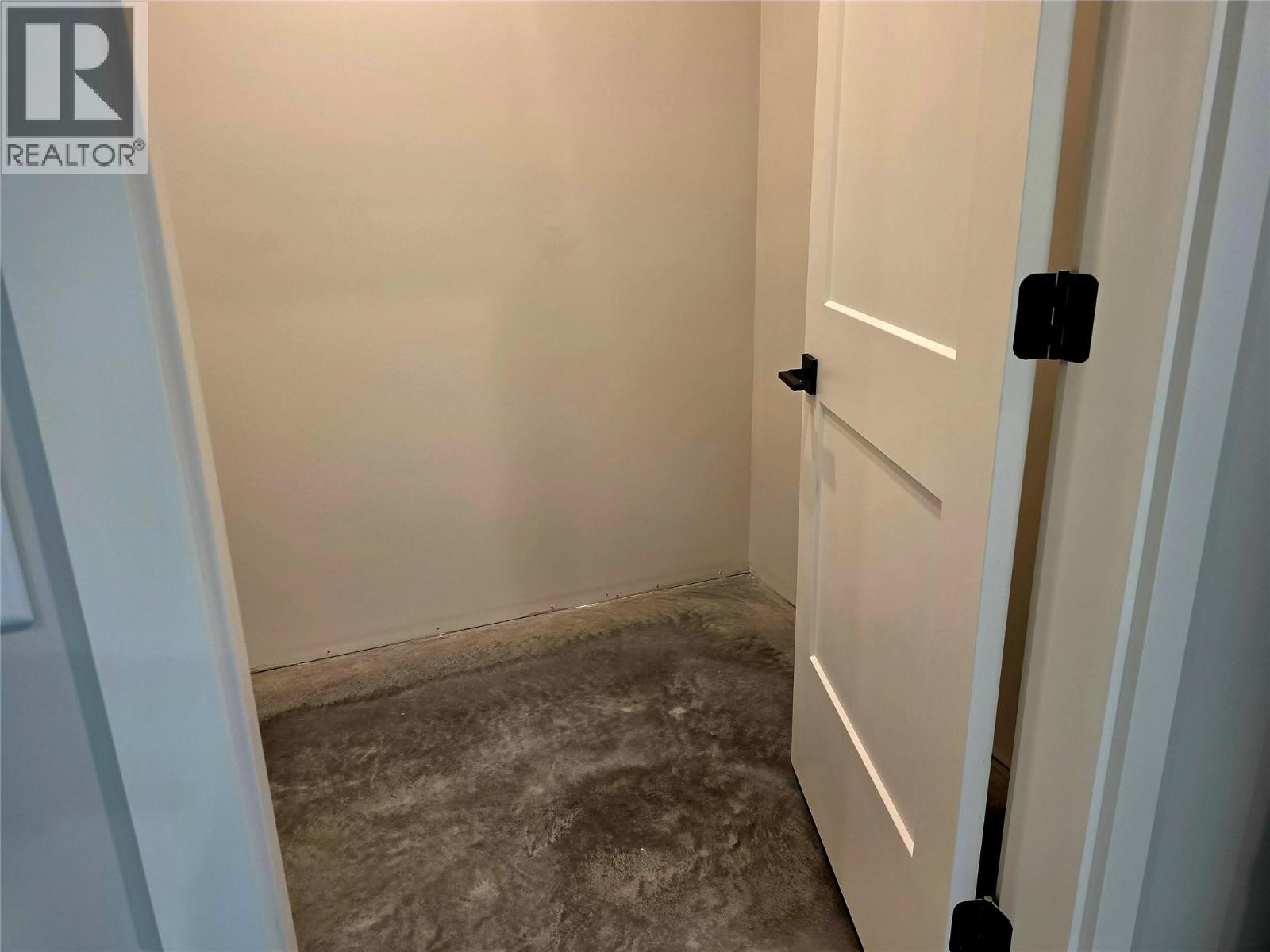 2801 Harlow Road, Nelson, British Columbia  V1L 6L3 - Photo 25 - 10399511