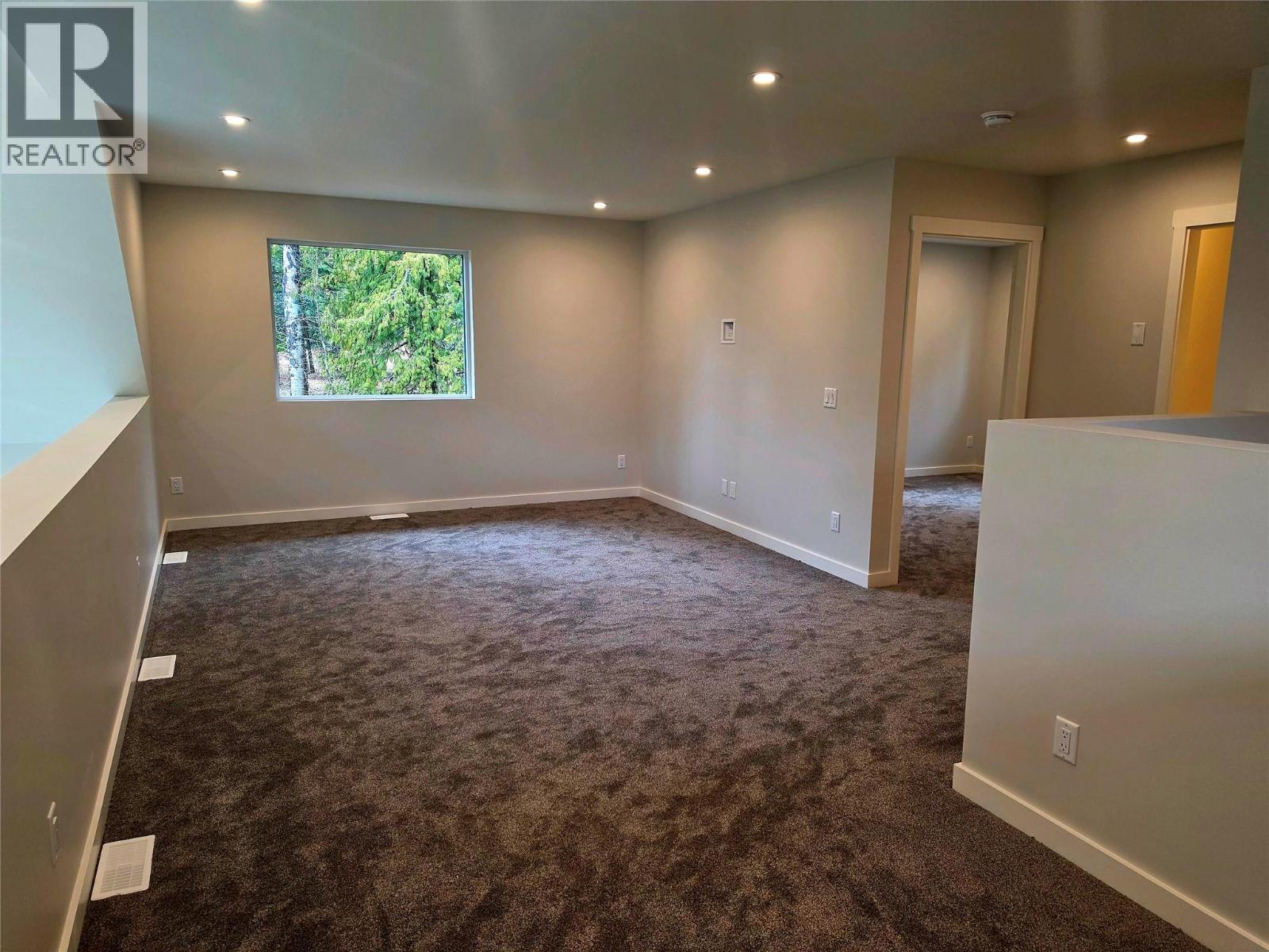 2801 Harlow Road, Nelson, British Columbia  V1L 6L3 - Photo 32 - 10399511