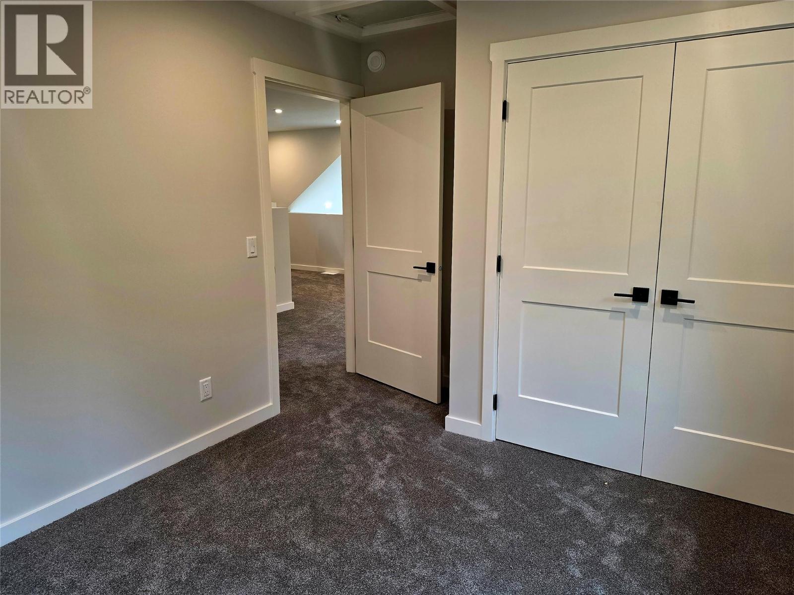 2801 Harlow Road, Nelson, British Columbia  V1L 6L3 - Photo 40 - 10399511