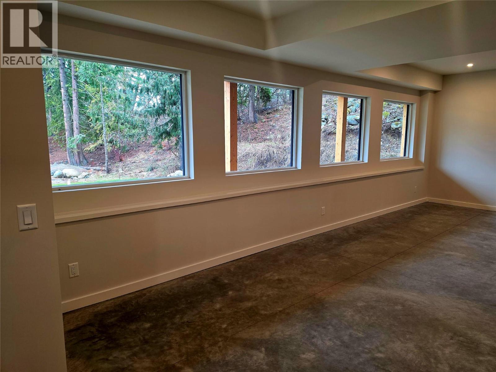 2801 Harlow Road, Nelson, British Columbia  V1L 6L3 - Photo 42 - 10399511