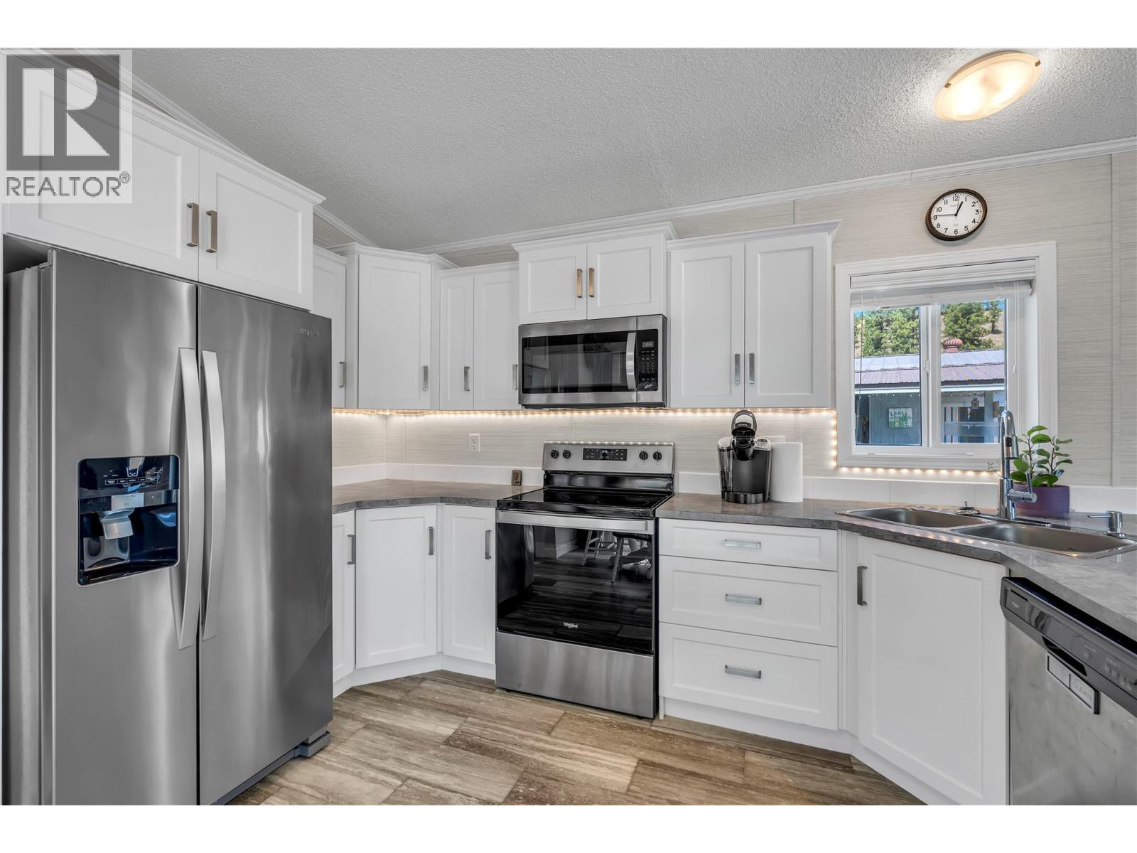 473 Corina Ave Unit# 33, Princeton, British Columbia  V0X 1W0 - Photo 4 - 10399417