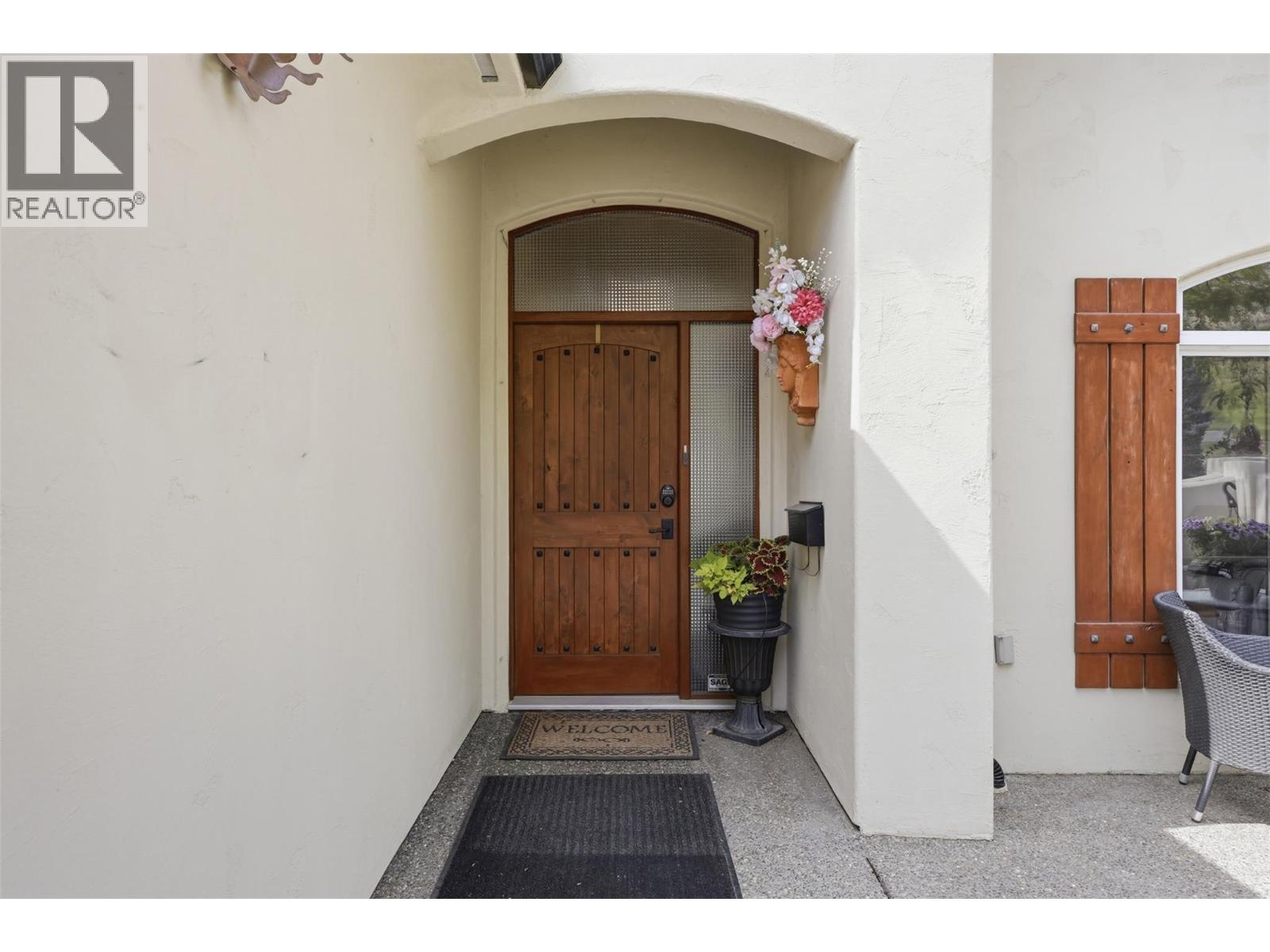 788 Rosewood Crescent, Kamloops, British Columbia  V2H 1S4 - Photo 4 - 10399633