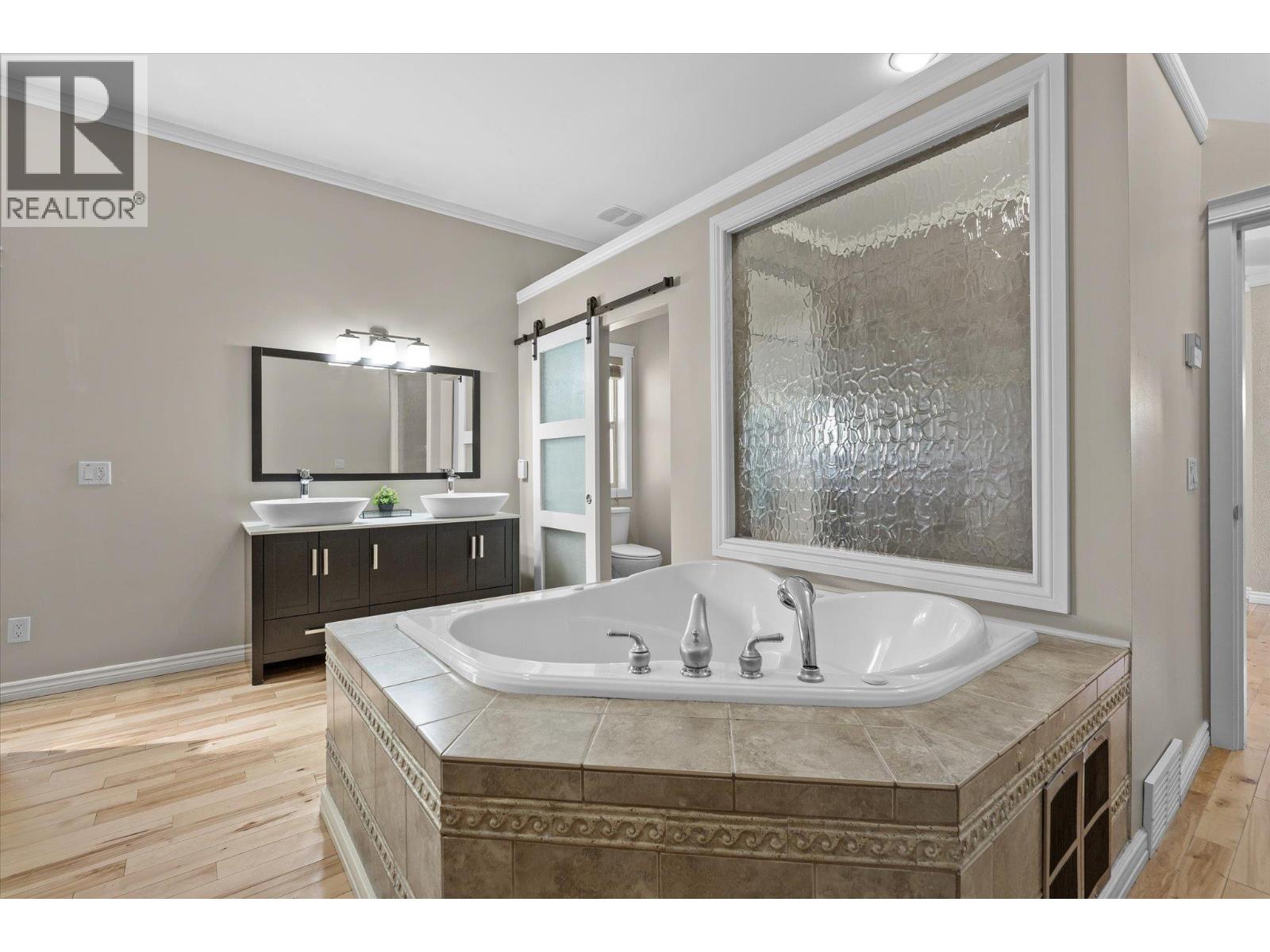 2977 Valentino Court, Kelowna, British Columbia  V1V 2S3 - Photo 14 - 10399641