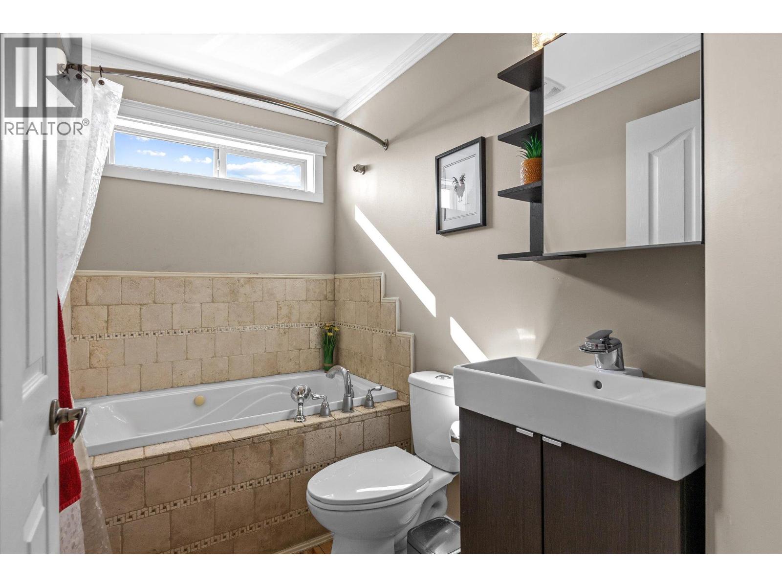2977 Valentino Court, Kelowna, British Columbia  V1V 2S3 - Photo 16 - 10399641