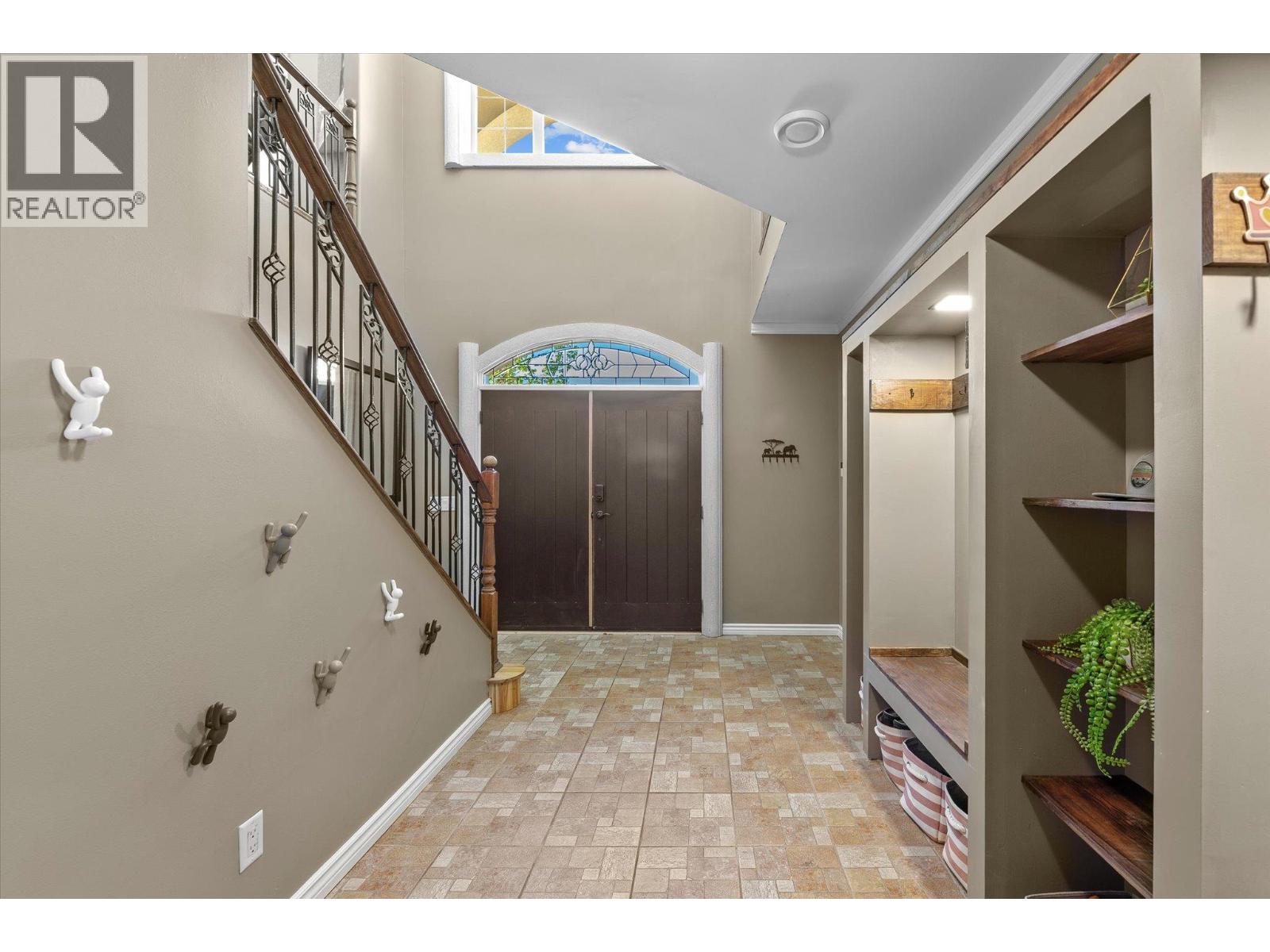 2977 Valentino Court, Kelowna, British Columbia  V1V 2S3 - Photo 3 - 10399641