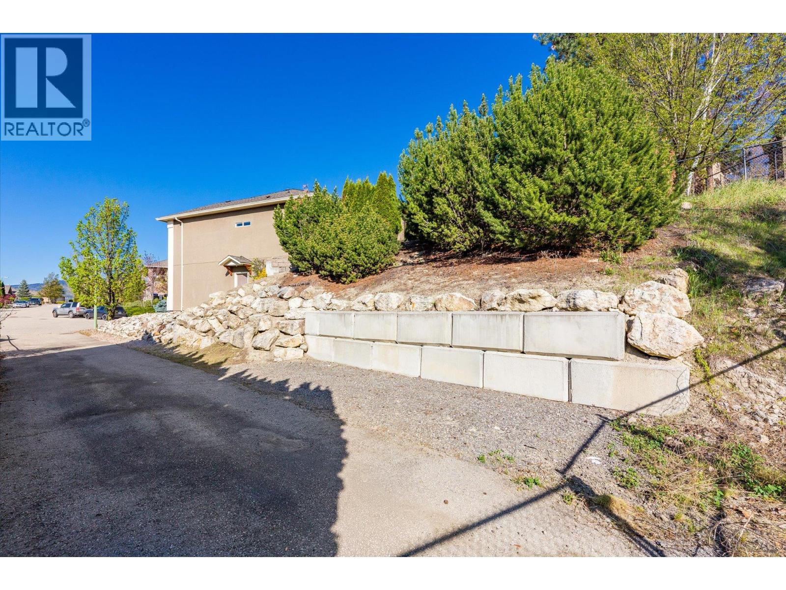 2977 Valentino Court, Kelowna, British Columbia  V1V 2S3 - Photo 33 - 10399641