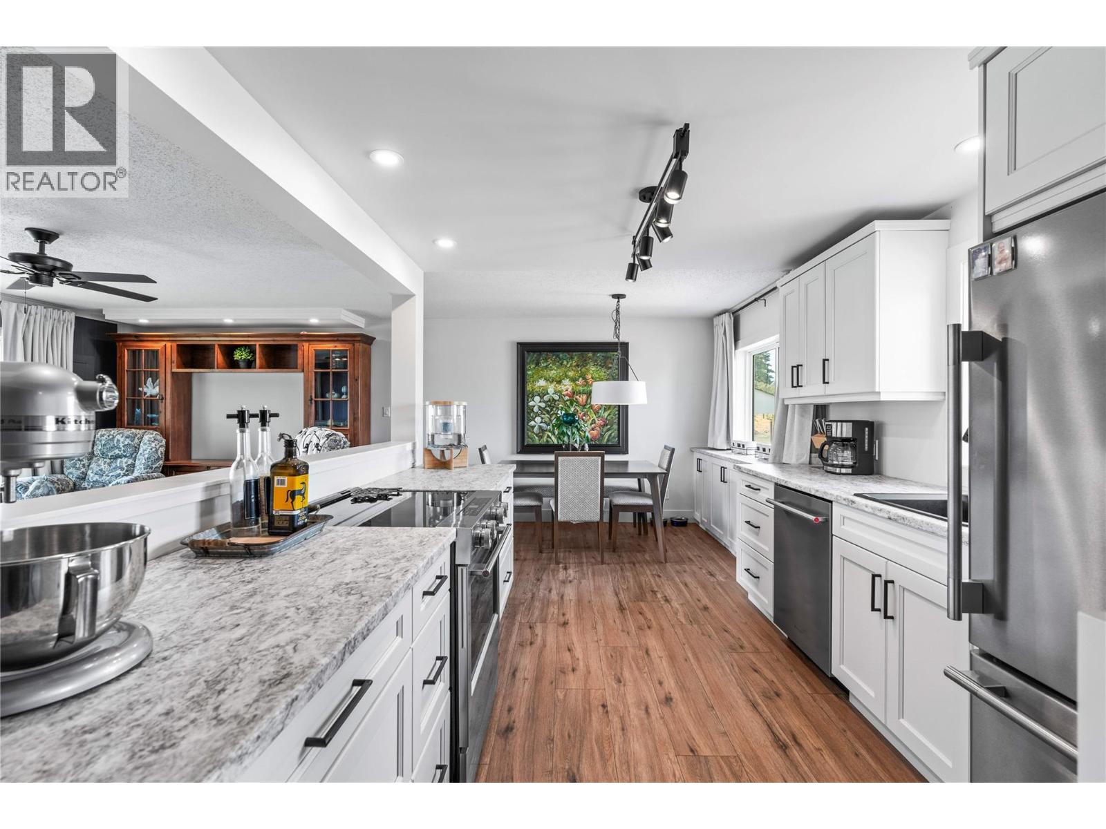 6550 Herry Road, Vernon, British Columbia  V1B 3T6 - Photo 19 - 10399547