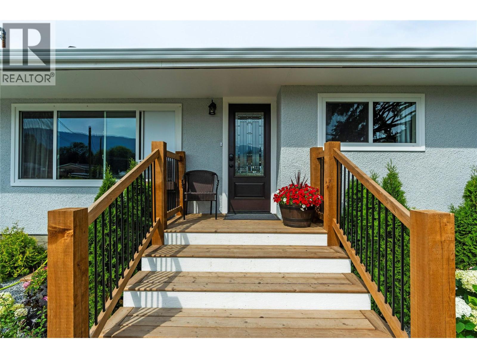 6550 Herry Road, Vernon, British Columbia  V1B 3T6 - Photo 7 - 10399547