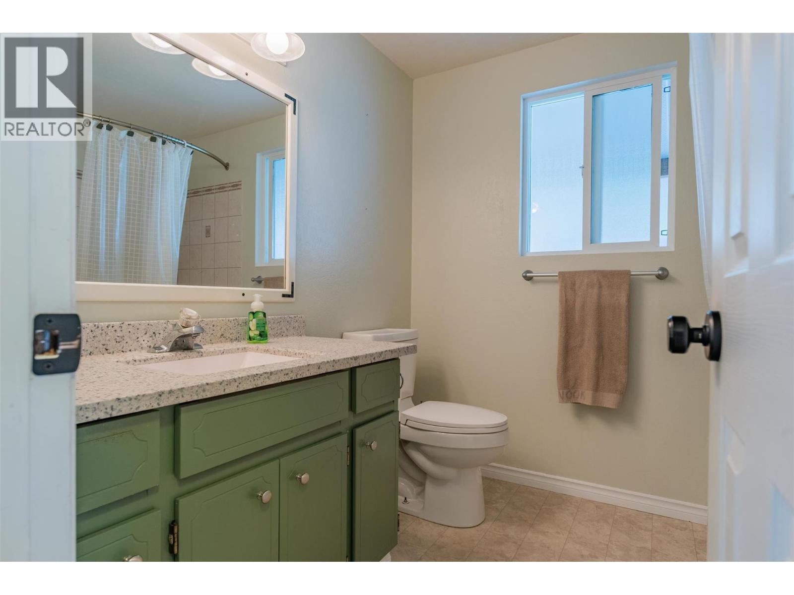 1664 Maida Road, Christina Lake, British Columbia  V0H 1E3 - Photo 14 - 10399202