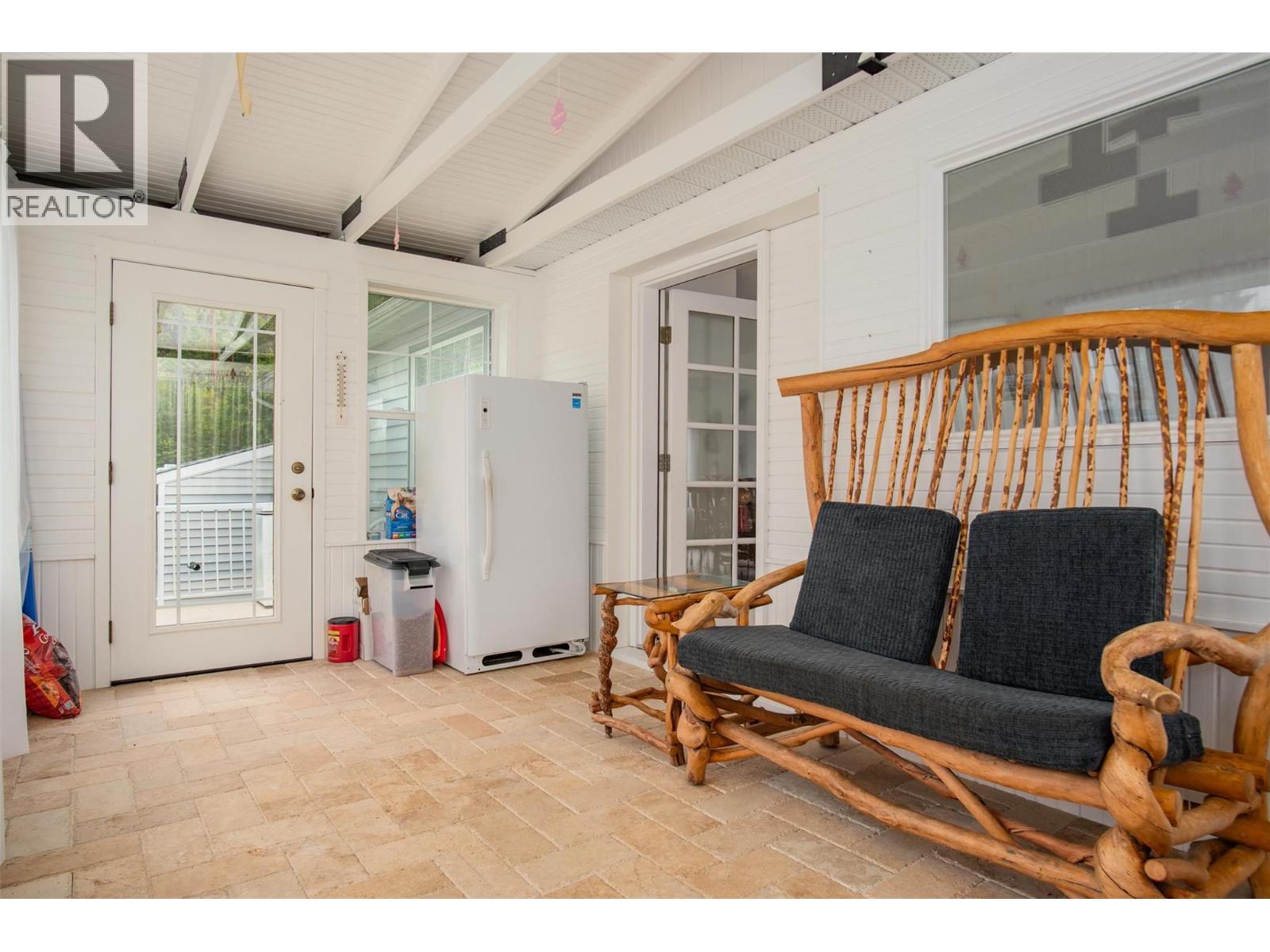 1664 Maida Road, Christina Lake, British Columbia  V0H 1E3 - Photo 17 - 10399202