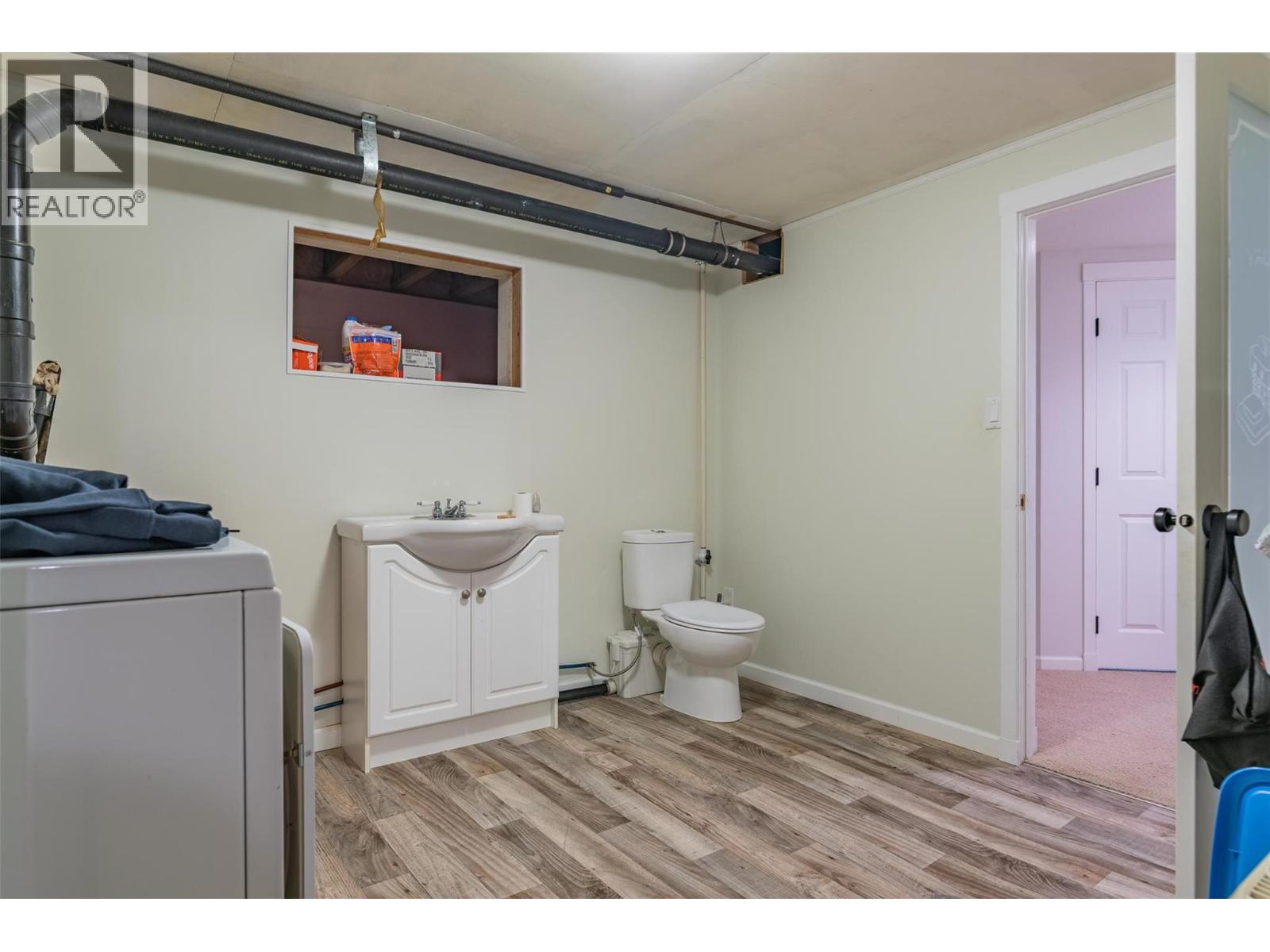 1664 Maida Road, Christina Lake, British Columbia  V0H 1E3 - Photo 25 - 10399202
