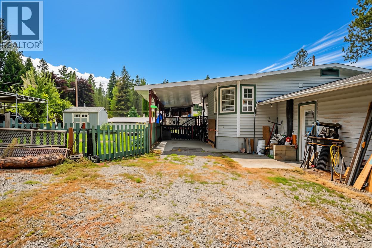 1664 Maida Road, Christina Lake, British Columbia  V0H 1E3 - Photo 30 - 10399202