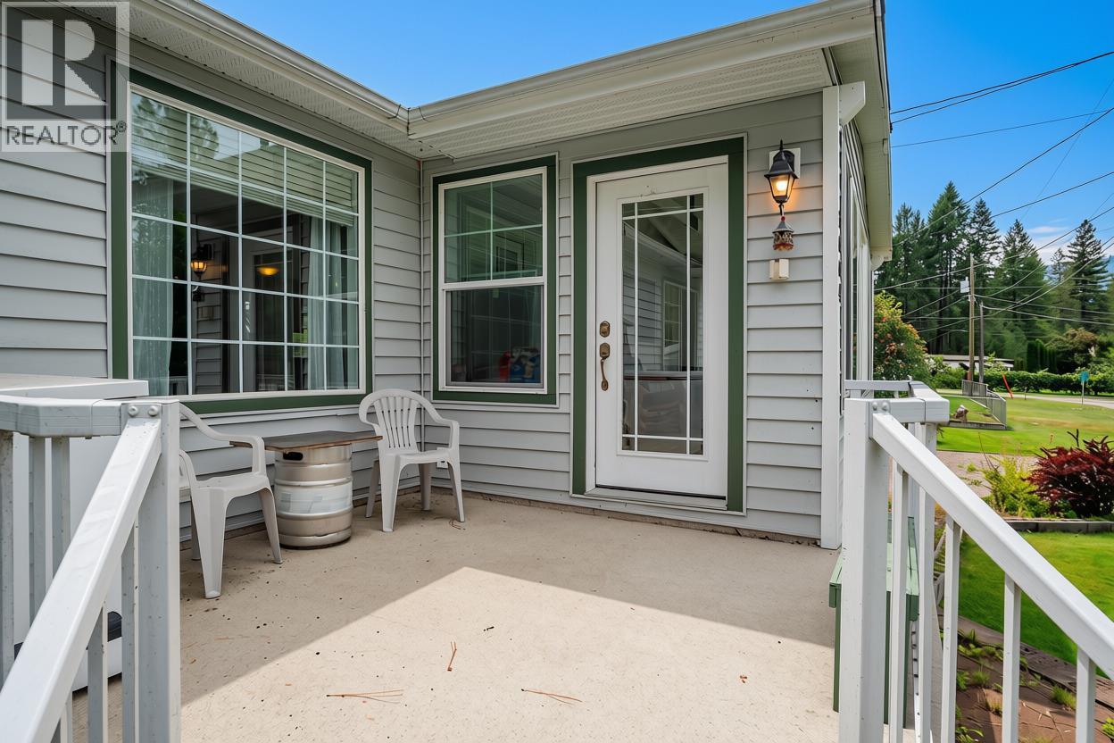 1664 Maida Road, Christina Lake, British Columbia  V0H 1E3 - Photo 40 - 10399202