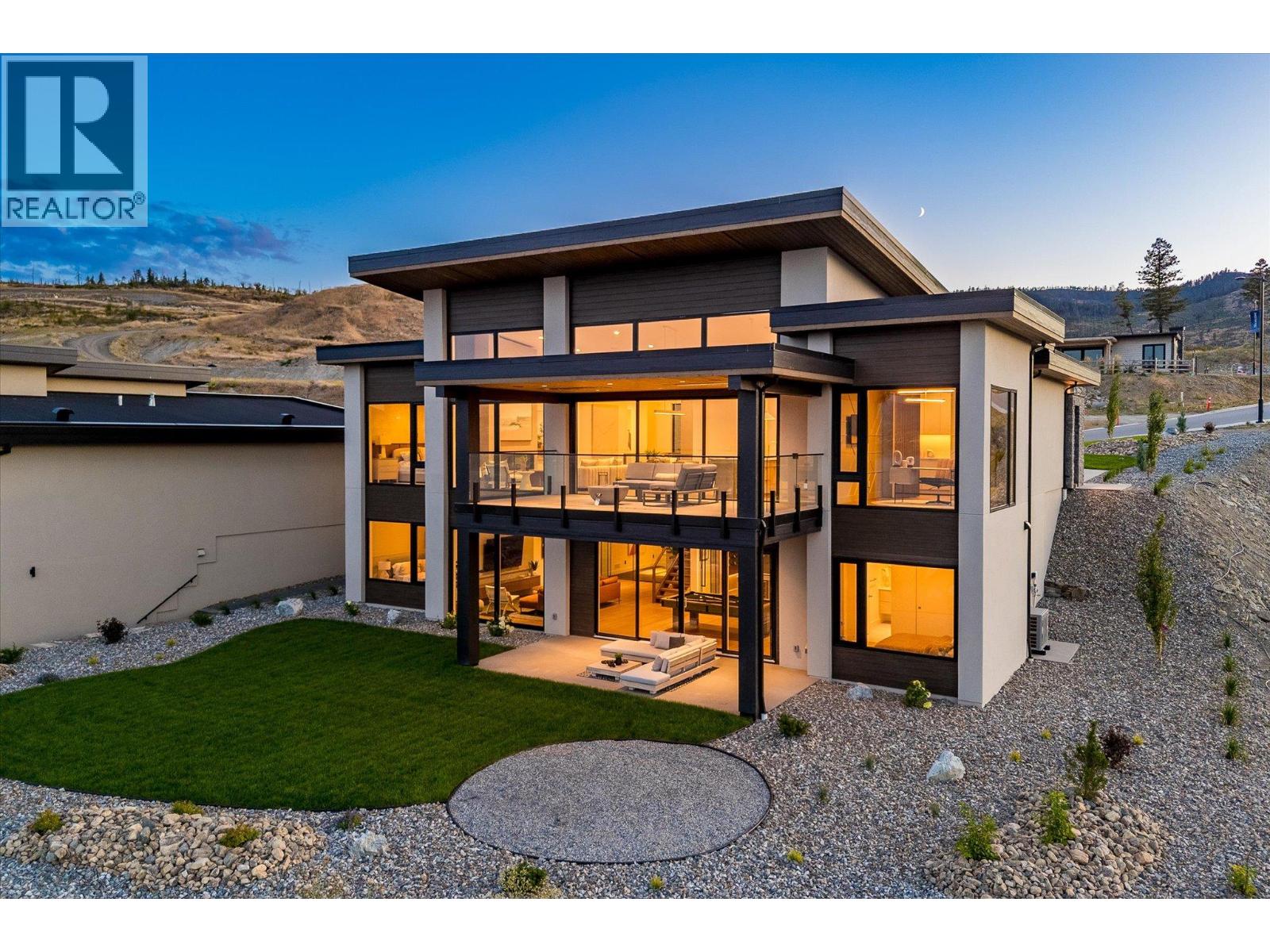 4011 Sunstone Street, West Kelowna, British Columbia  V4T 2K6 - Photo 53 - 10398067