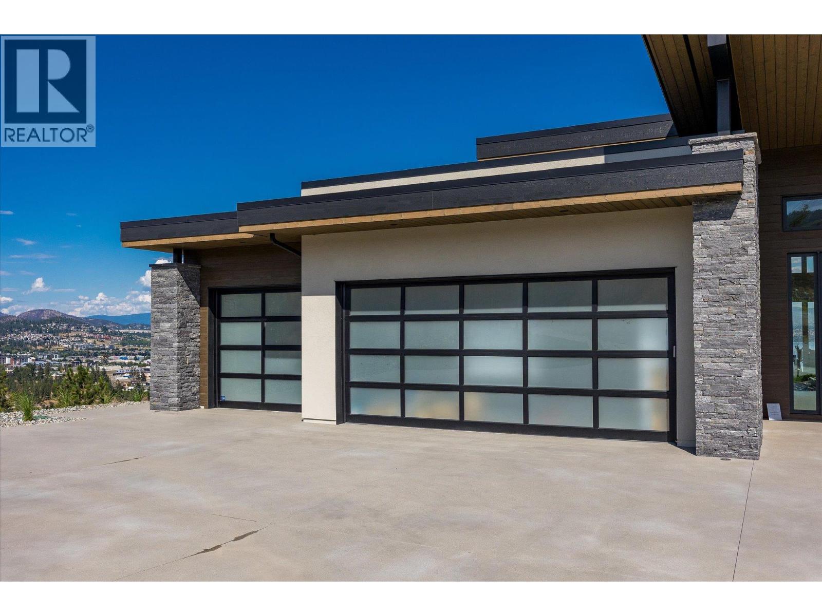4011 Sunstone Street, West Kelowna, British Columbia  V4T 2K6 - Photo 60 - 10398067