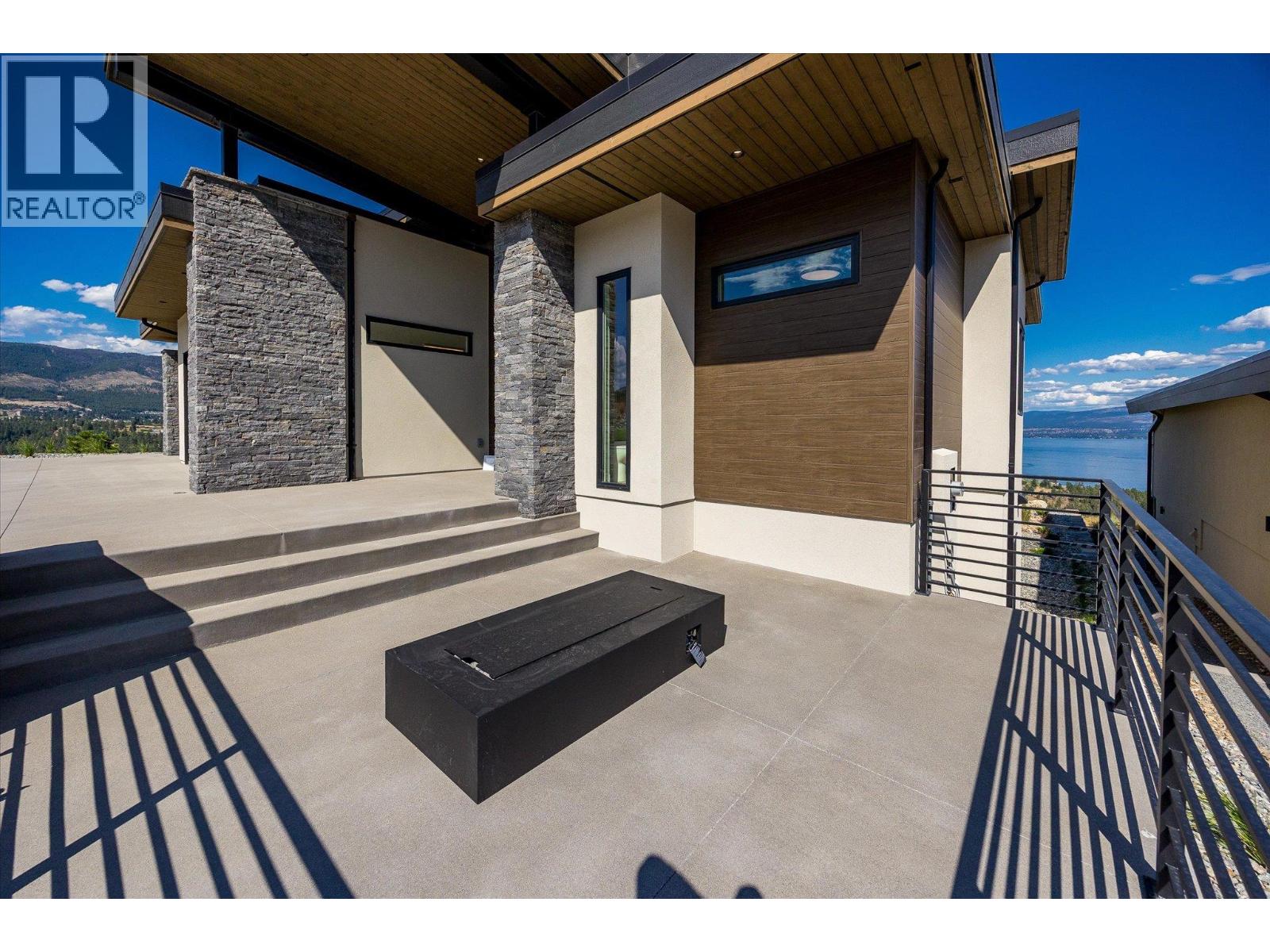 4011 Sunstone Street, West Kelowna, British Columbia  V4T 2K6 - Photo 61 - 10398067