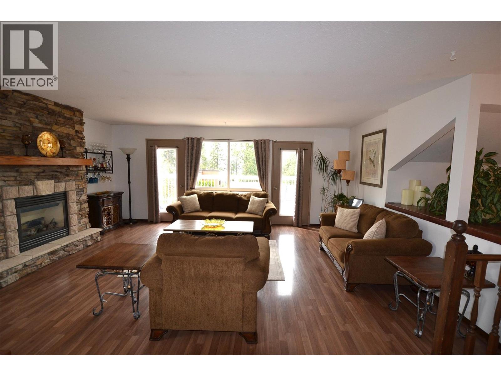 3944 Trepanier Heights Avenue, Peachland, British Columbia  V0H 1X2 - Photo 2 - 10399558