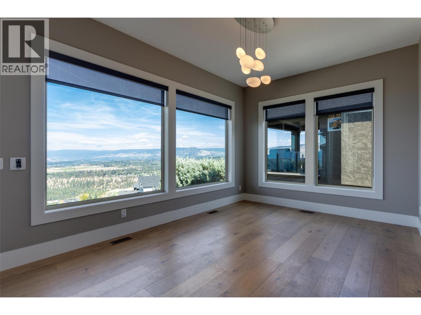 1002 Hewetson Avenue, Kelowna, British Columbia  V1W 5H8 - Photo 15 - 10399509