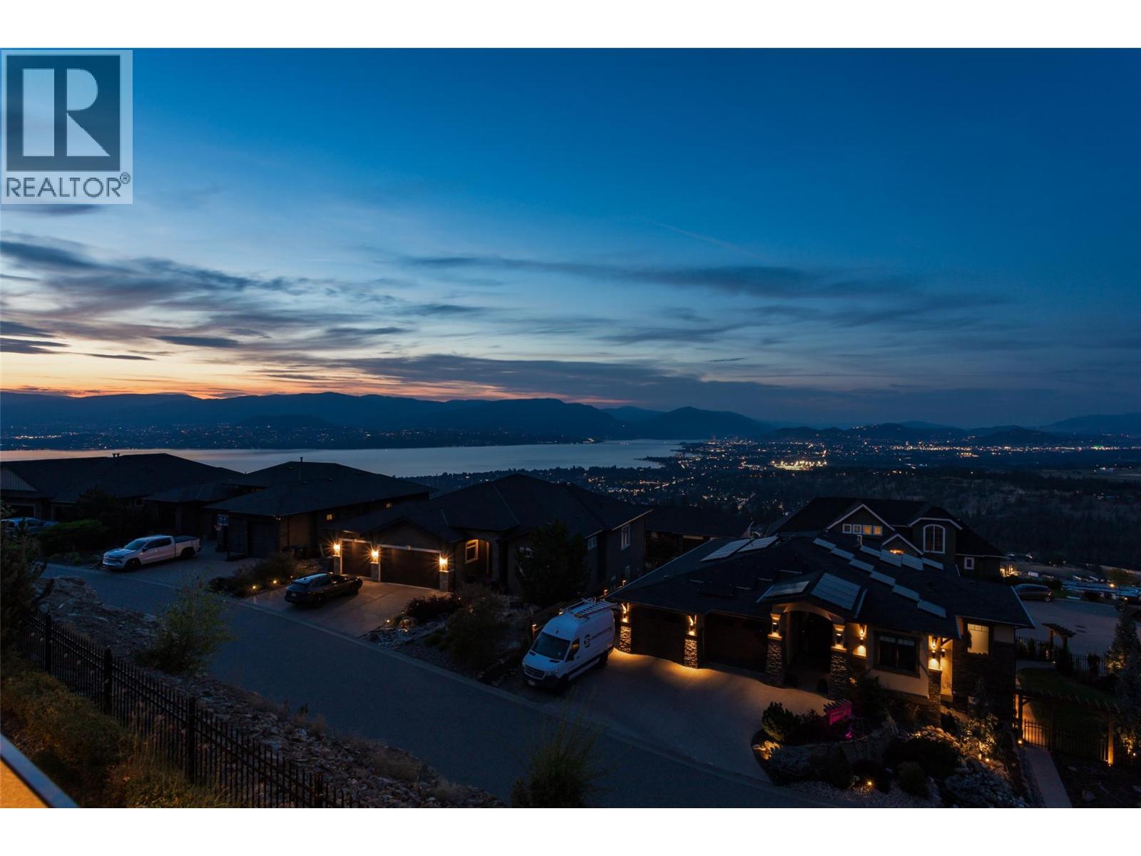 1002 Hewetson Avenue, Kelowna, British Columbia  V1W 5H8 - Photo 21 - 10399509