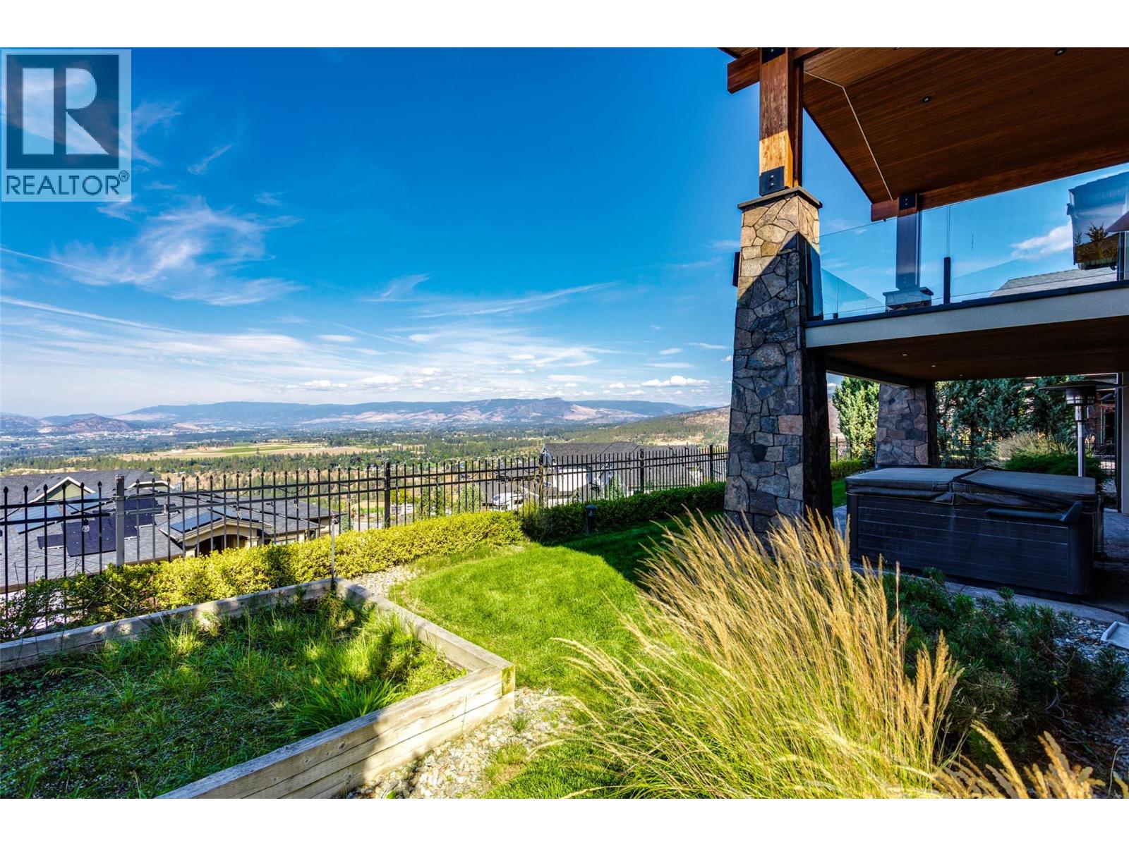 1002 Hewetson Avenue, Kelowna, British Columbia  V1W 5H8 - Photo 41 - 10399509