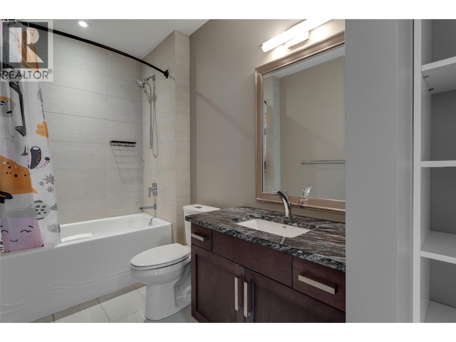 1002 Hewetson Avenue, Kelowna, British Columbia  V1W 5H8 - Photo 53 - 10399509