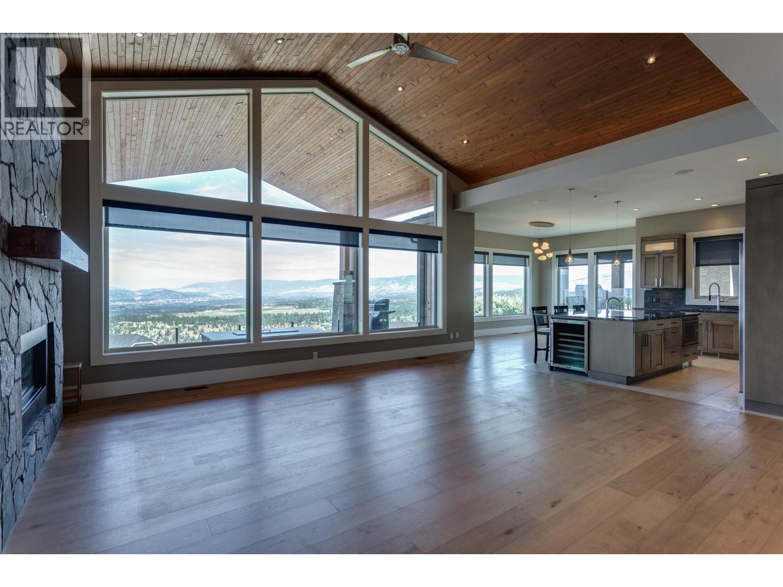 1002 Hewetson Avenue, Kelowna, British Columbia  V1W 5H8 - Photo 7 - 10399509