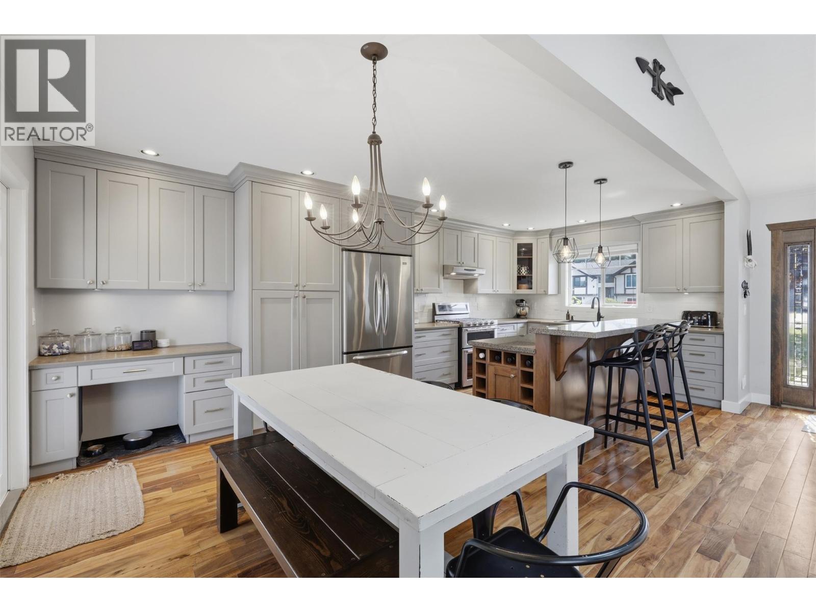 636 Braemar Drive, Kamloops, British Columbia  V1S 1H9 - Photo 13 - 10399353