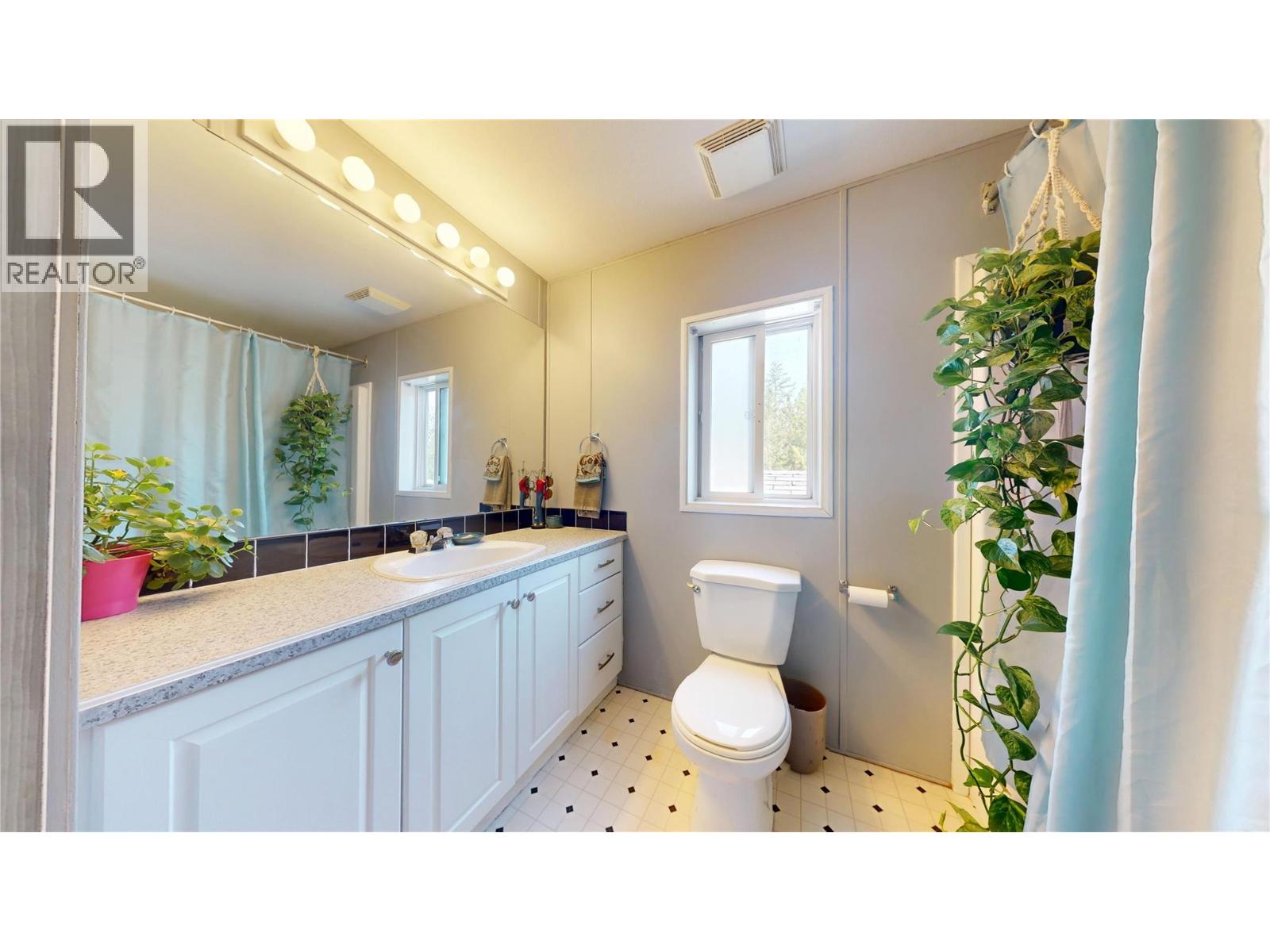2424 Industrial #2 Road Unit# 32, Cranbrook, British Columbia  V1C 6H3 - Photo 12 - 10398794