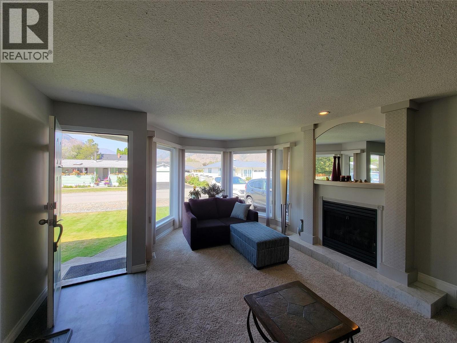 707 12th Avenue, Keremeos, British Columbia  V0X 1N3 - Photo 10 - 10399663