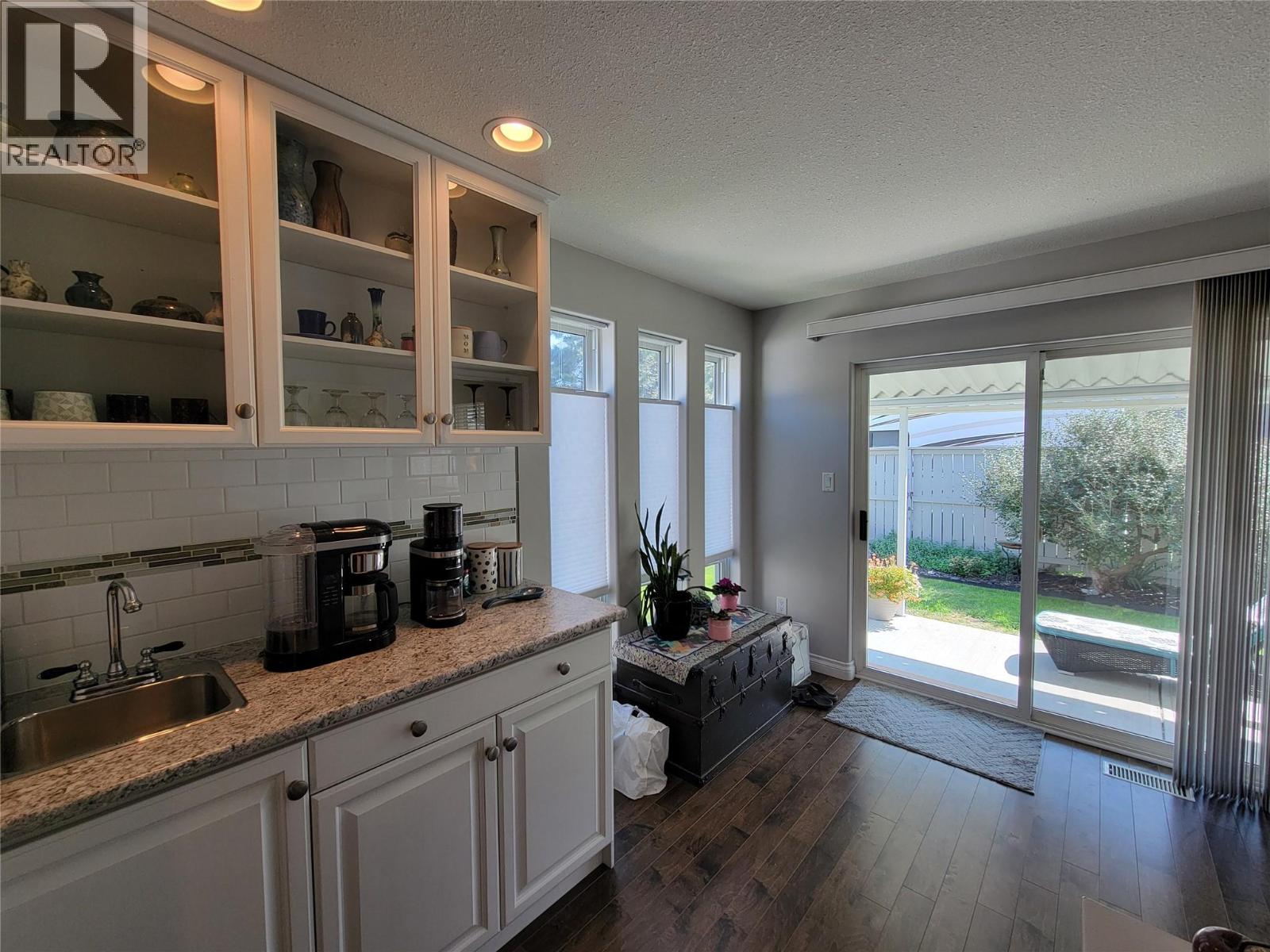 707 12th Avenue, Keremeos, British Columbia  V0X 1N3 - Photo 20 - 10399663